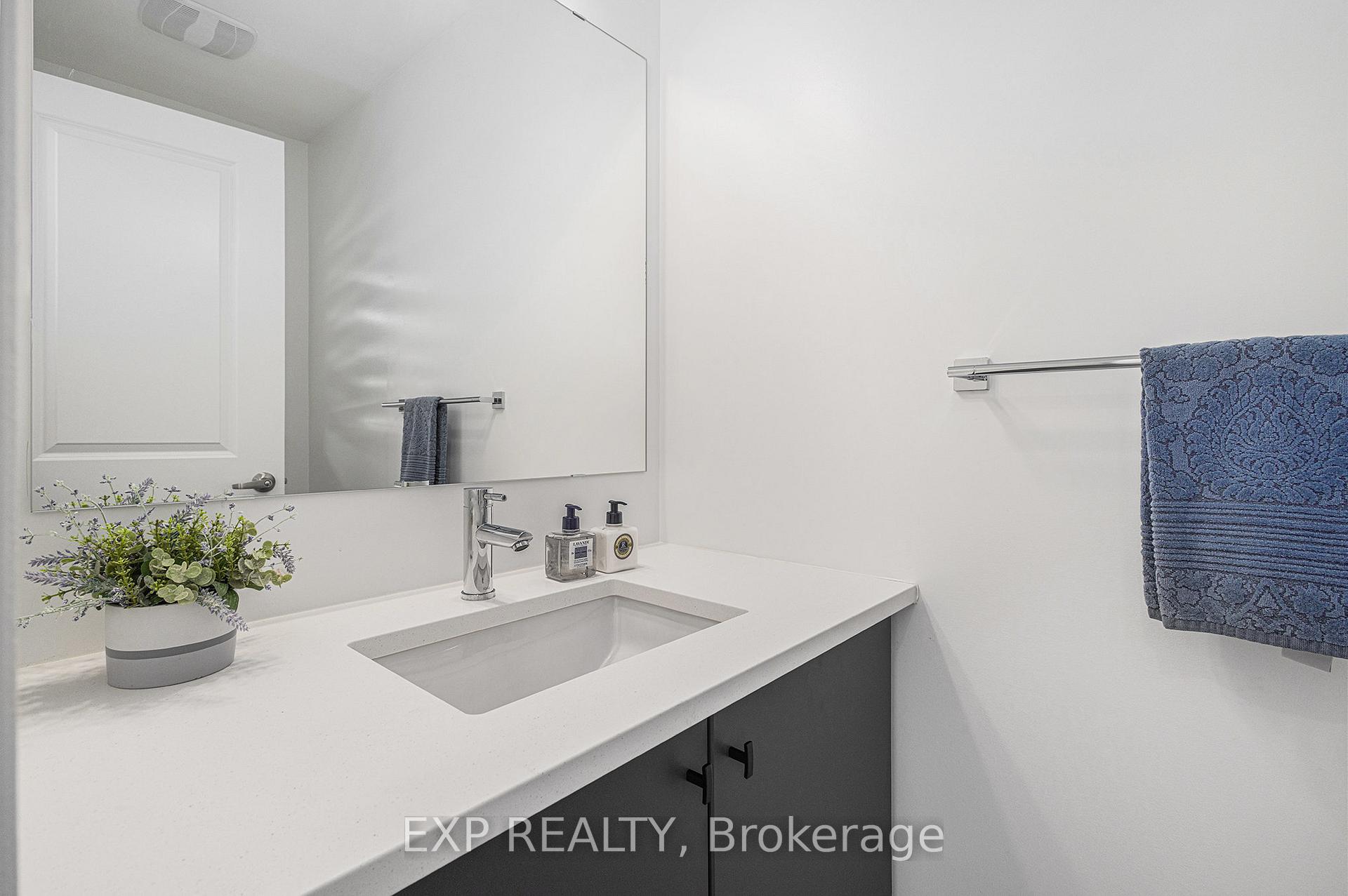 Photo 13 of 562 Tahoe Heights, Ottawa, Leitrim — HOMEH