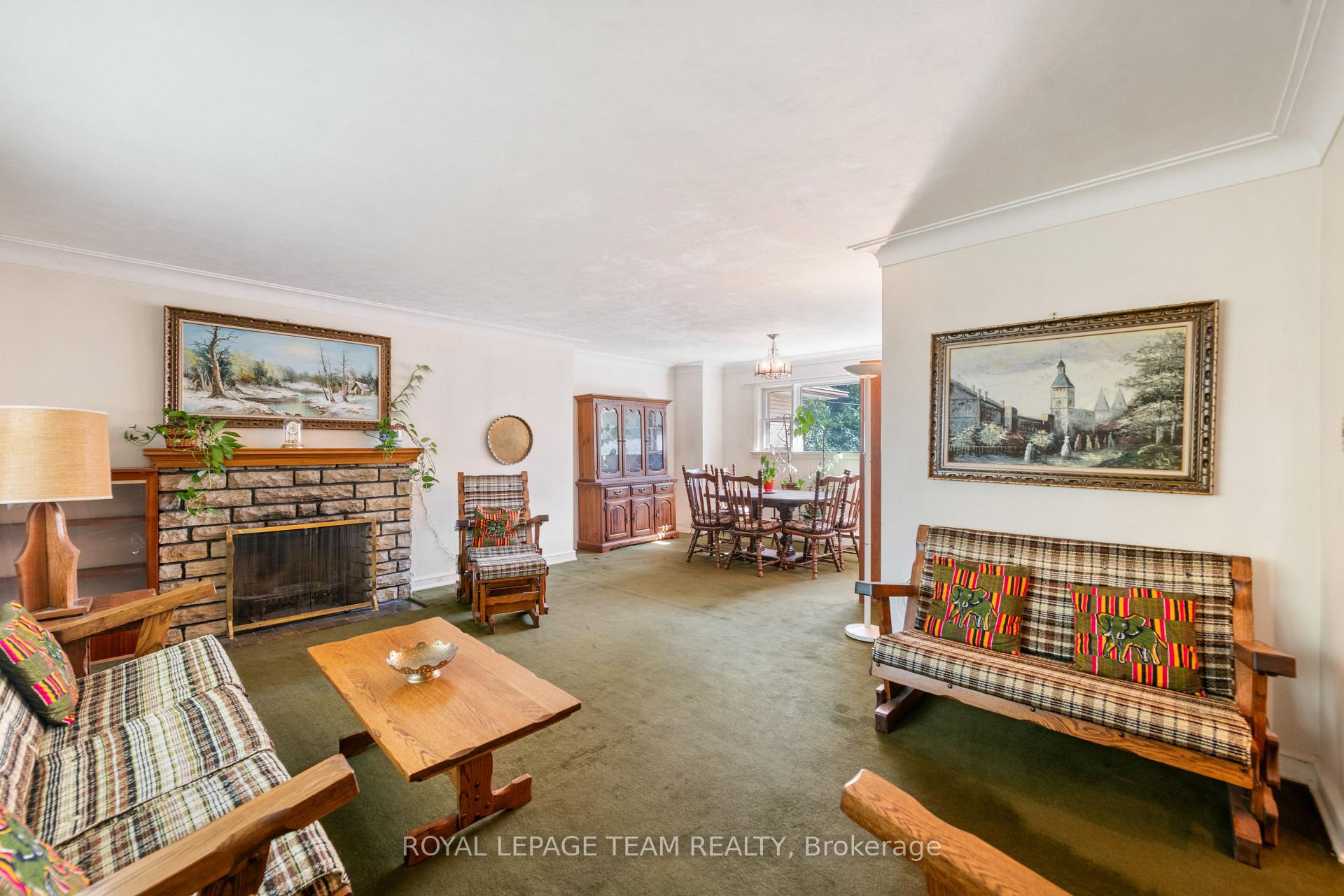 Photo 5 of 873 Dunlevie Avenue, Ottawa, McKellar Heights/Glabar Park — HOMEH