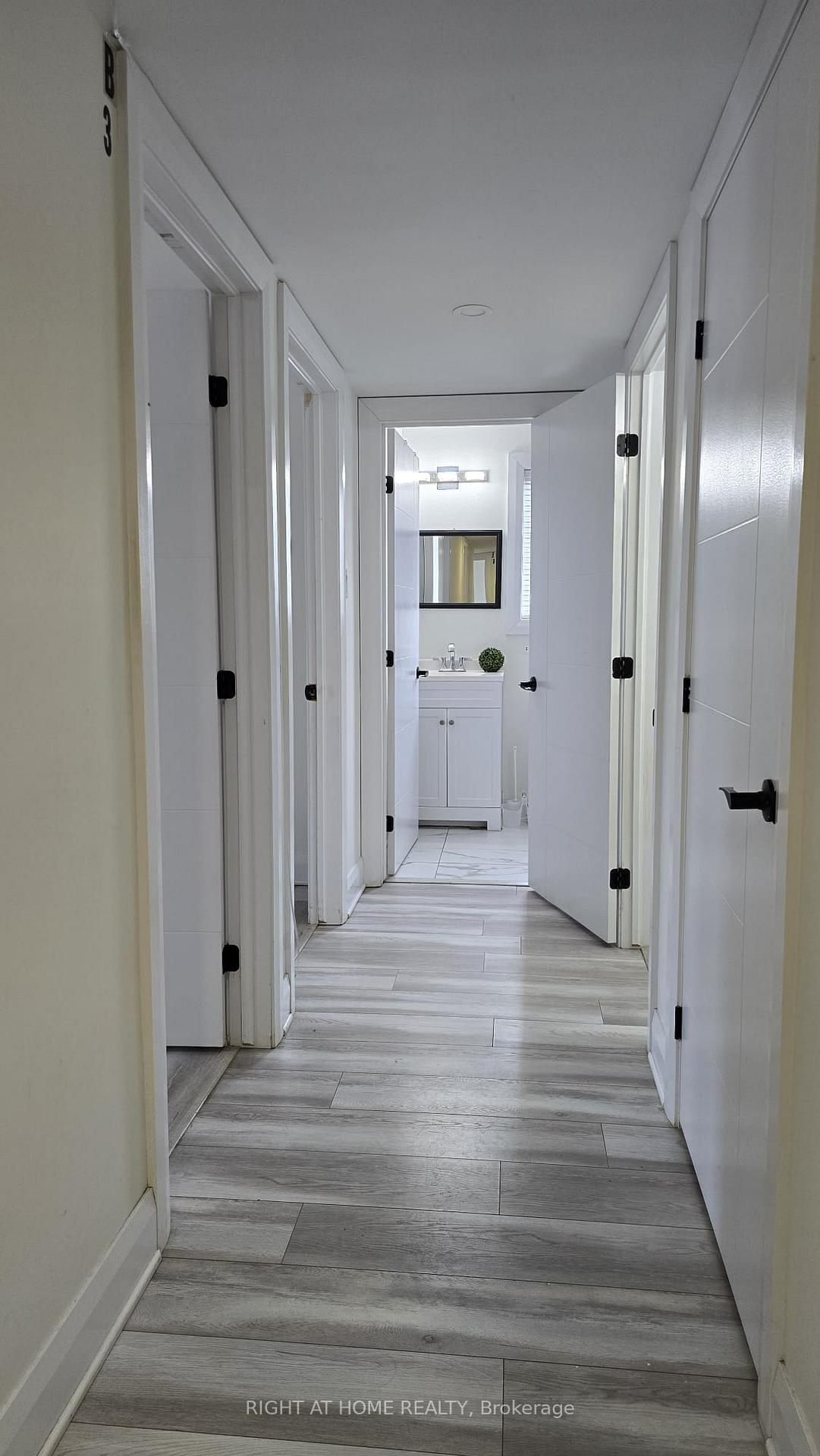 Photo 9 of 1558-1562 Baseline Road, Ottawa, Meadowlands/St. Claire Gardens — HOMEH