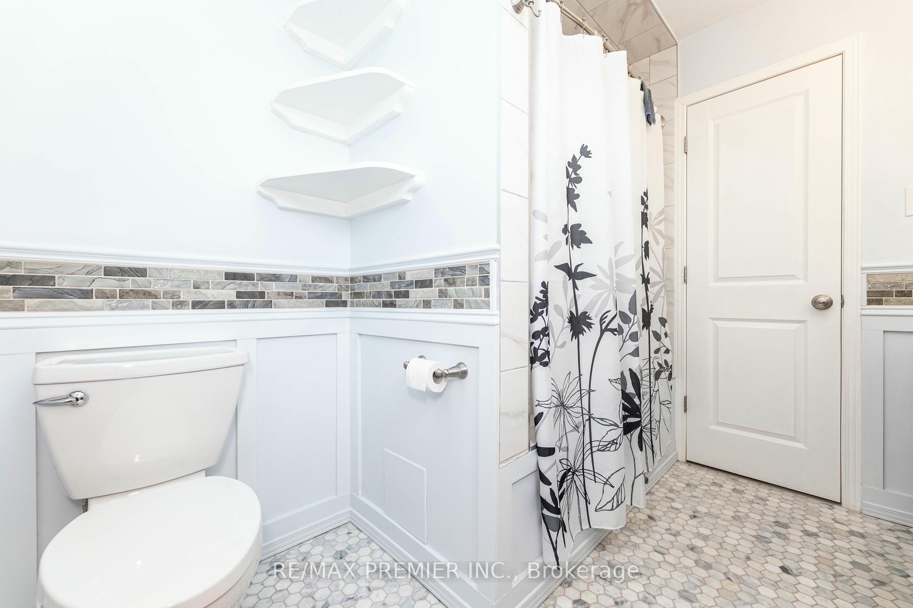 Photo 27 of Unit 43, 21A Thistle Down Boulevard, Etobicoke, Thistletown-Beaumonde Heights — HOMEH