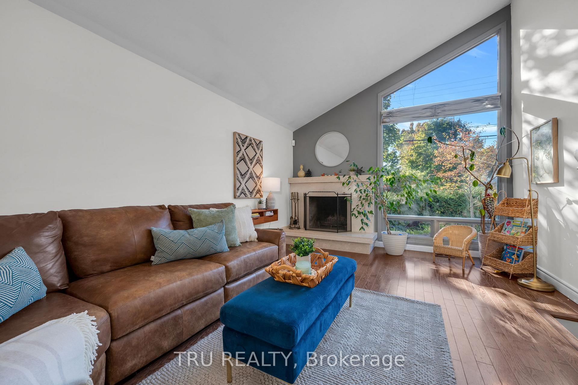 Photo 11 of 189 St Laurent Boulevard, Ottawa, Manor Park — HOMEH