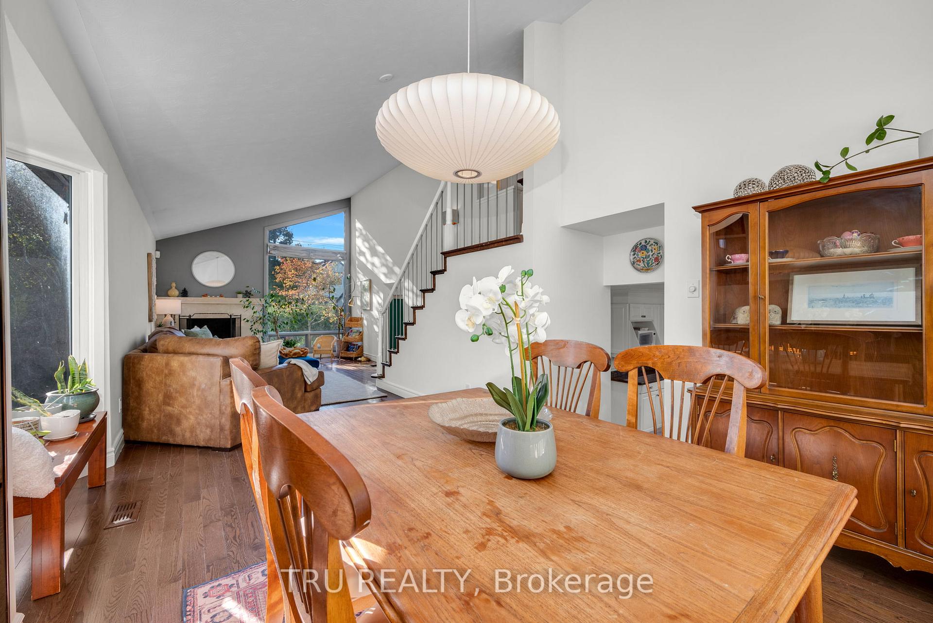 Photo 15 of 189 St Laurent Boulevard, Ottawa, Manor Park — HOMEH