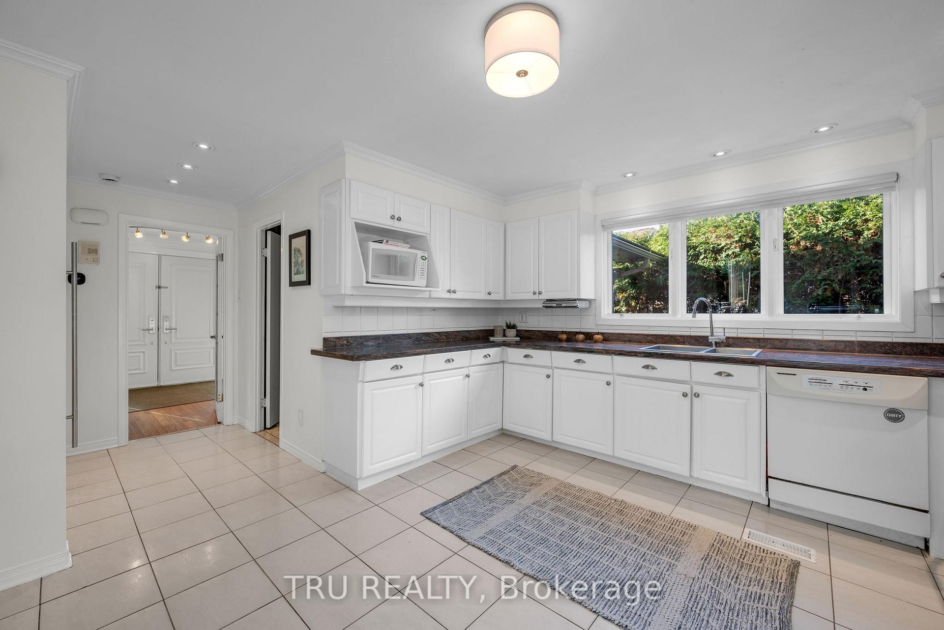 Photo 19 of 189 St Laurent Boulevard, Ottawa, Manor Park — HOMEH