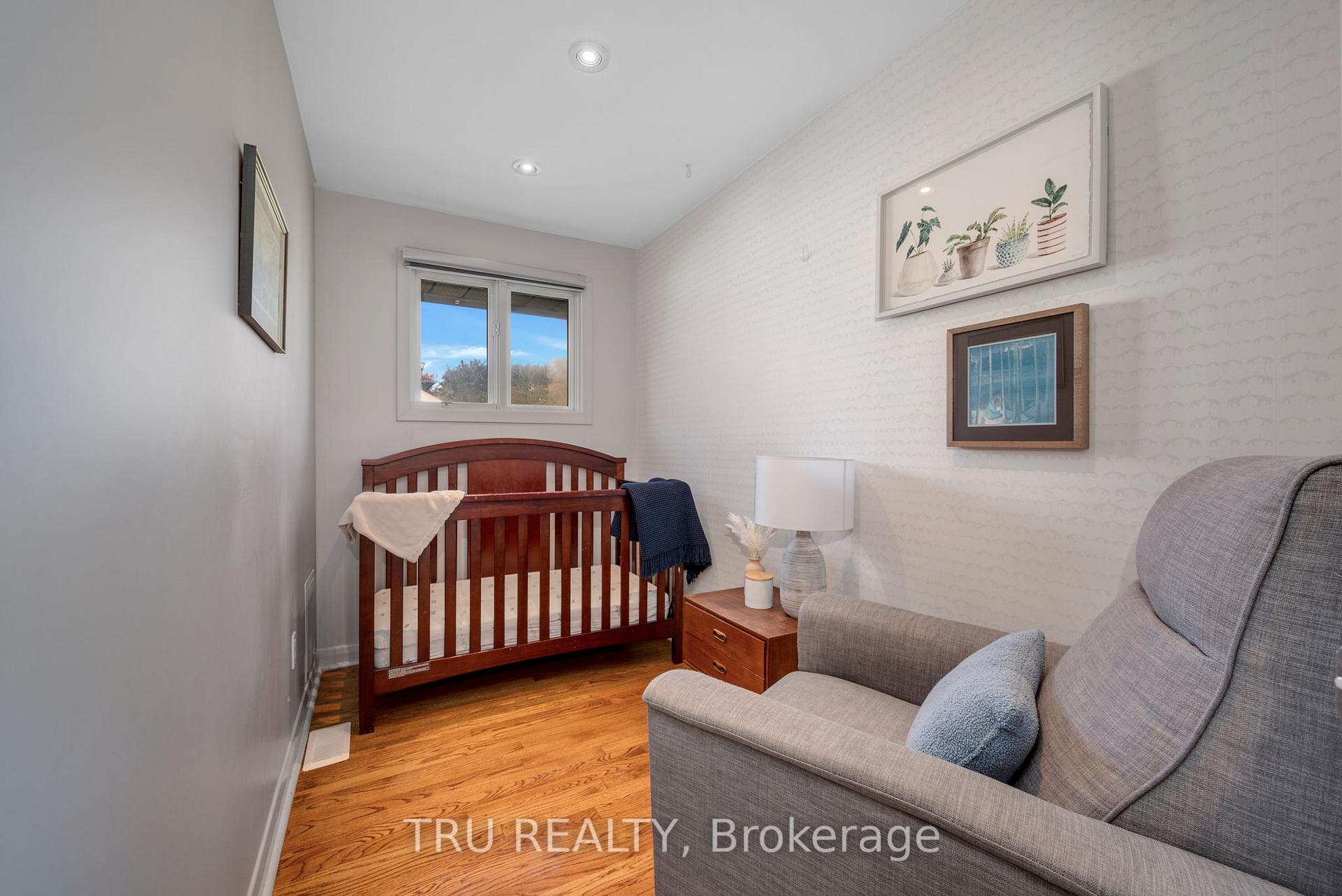 Photo 33 of 189 St Laurent Boulevard, Ottawa, Manor Park — HOMEH