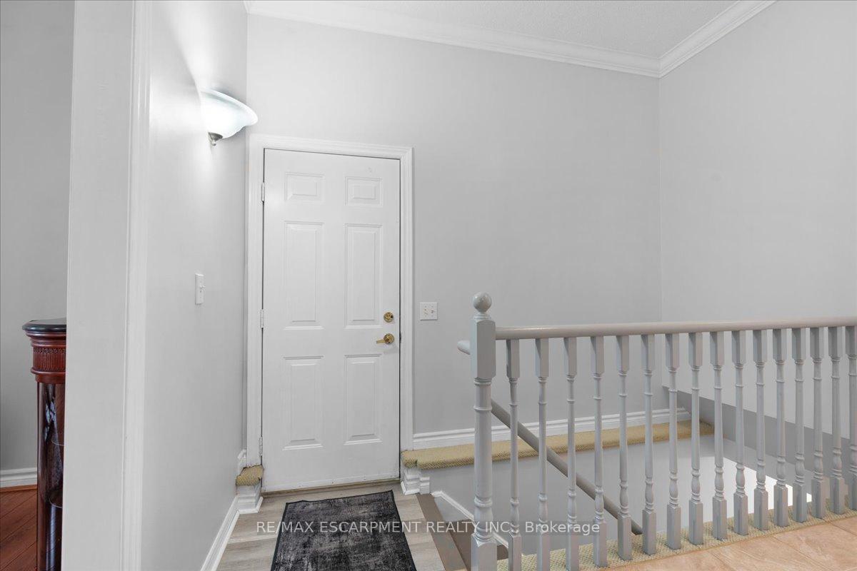 Photo 36 of 37 Silverbirch Boulevard, Hamilton, Rural Glanbrook — HOMEH