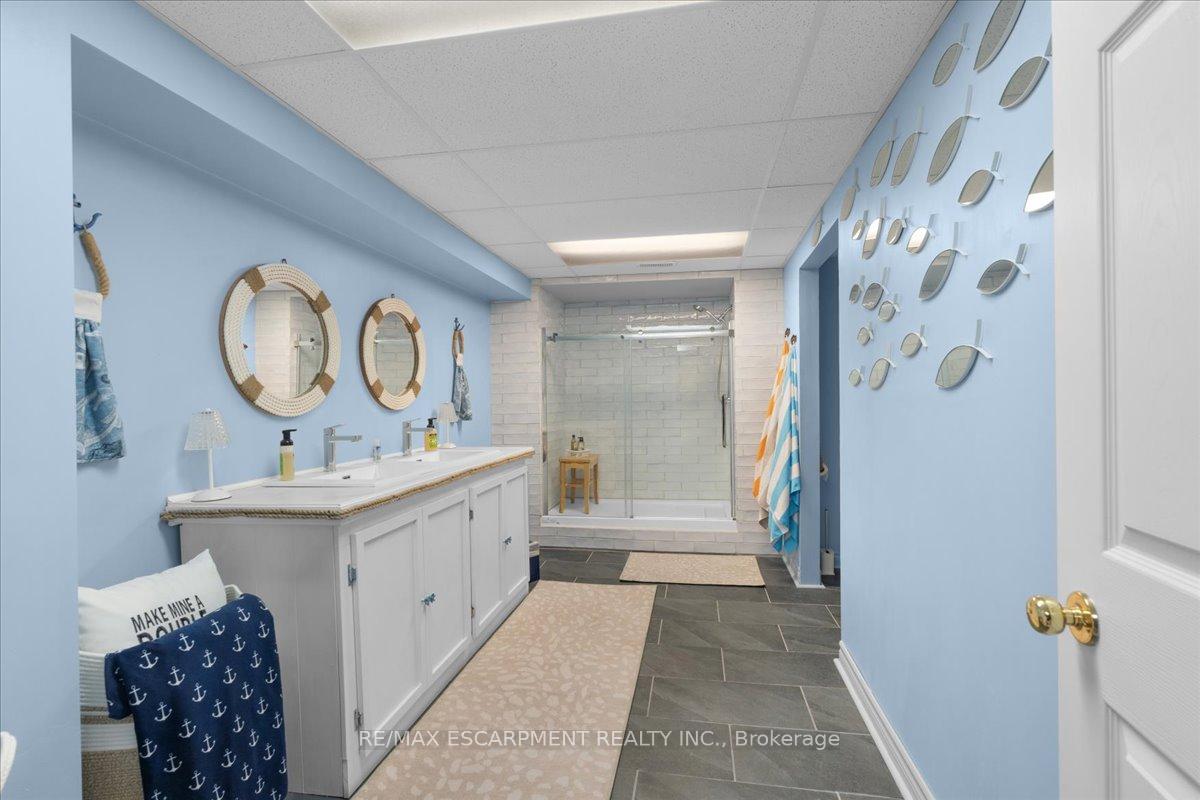 Photo 50 of 37 Silverbirch Boulevard, Hamilton, Rural Glanbrook — HOMEH