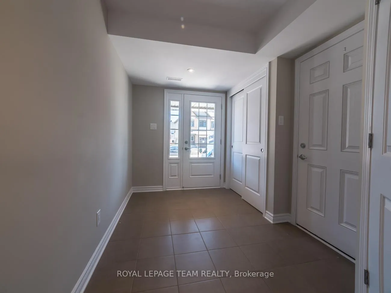 Photo 2 of 210 Halyard Way, Ottawa, Kanata - Kanata Lakes/Heritage Hills — HOMEH