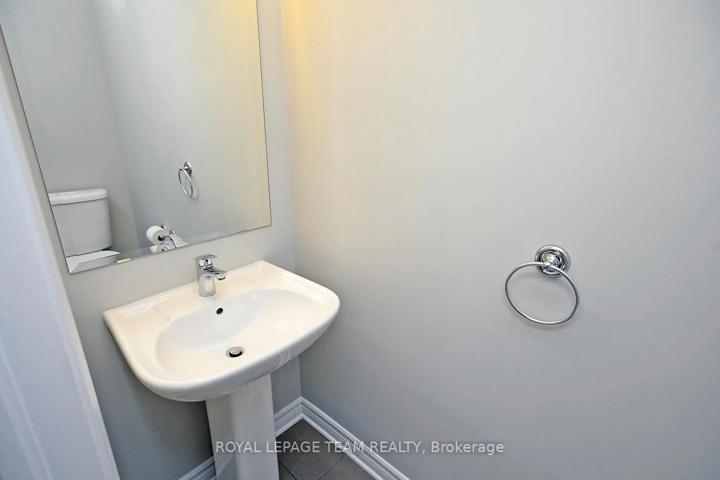 Photo 10 of 210 Halyard Way, Ottawa, Kanata - Kanata Lakes/Heritage Hills — HOMEH