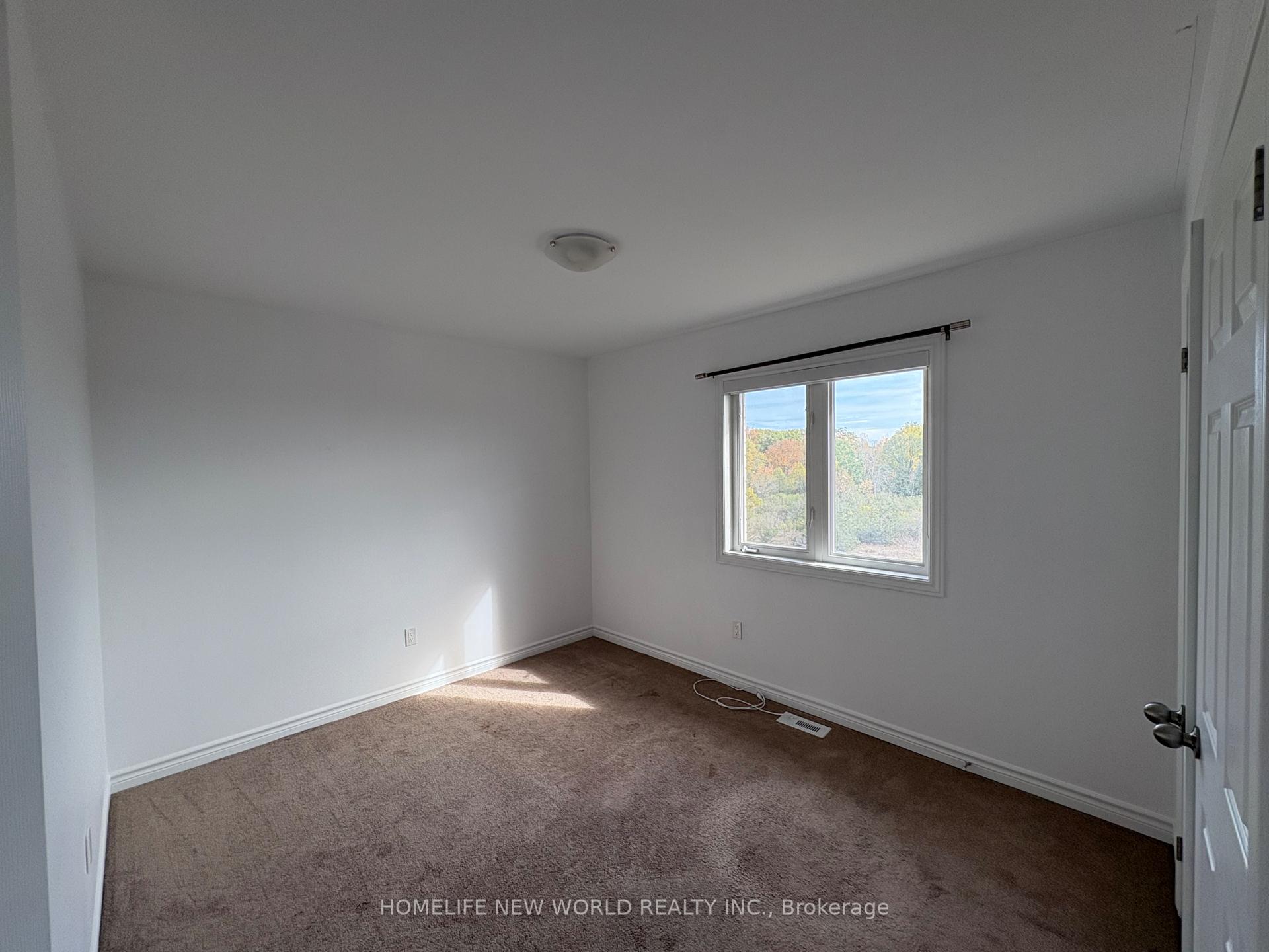Photo 9 of 112 Brennan Crescent, Loyalist, Odessa — HOMEH