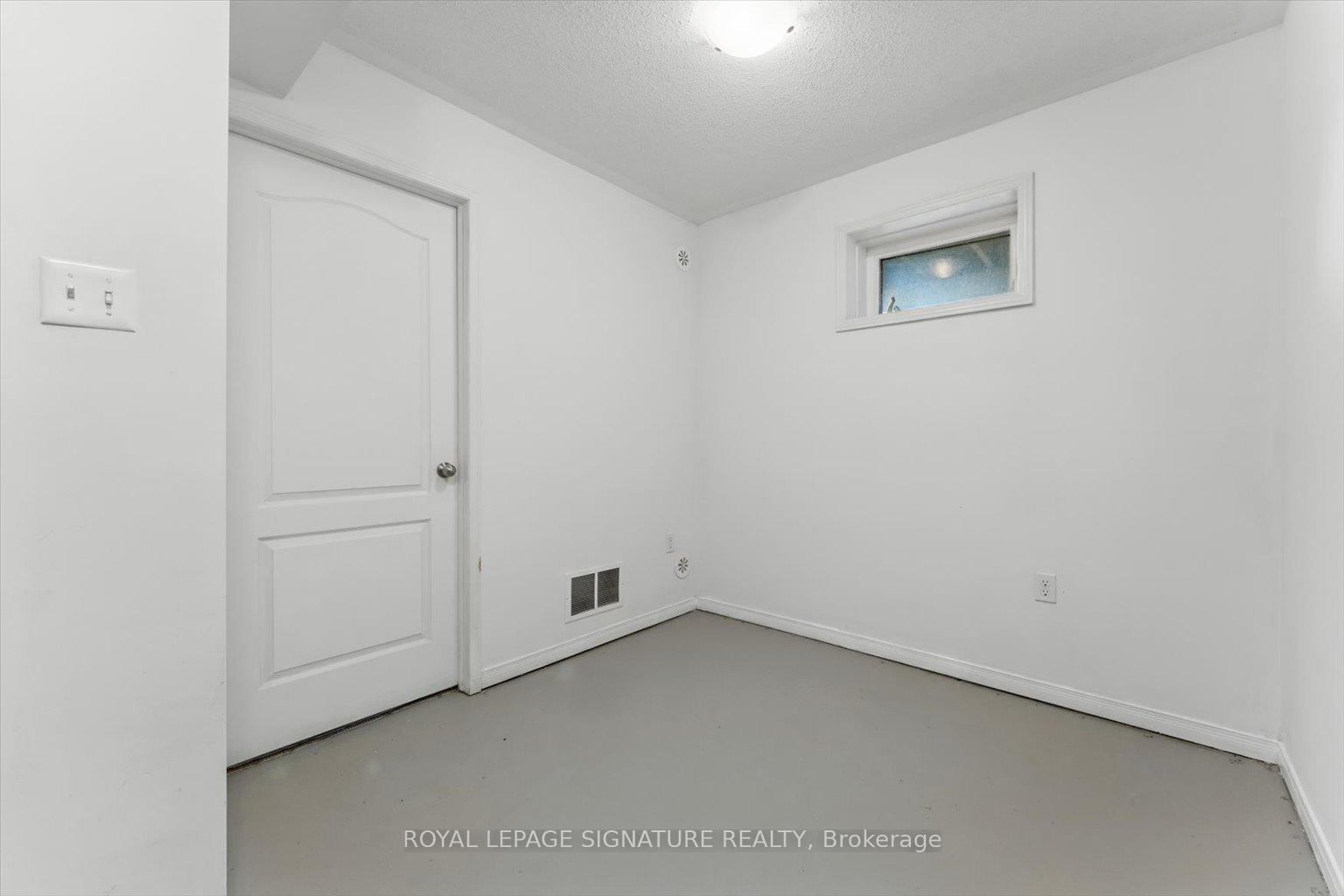 Photo 14 of Unit 30, 2504 Bromus Path, Oshawa, Windfields — HOMEH