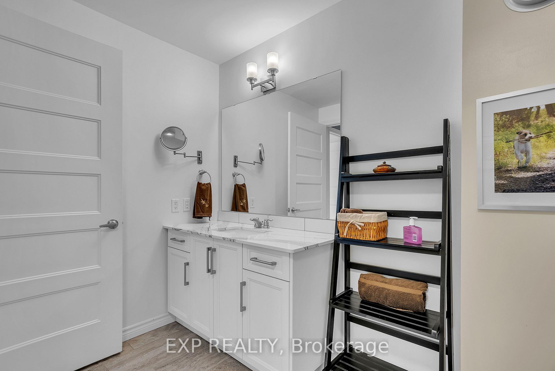 Photo 19 of Unit 307, 199 Front Street, Belleville, Belleville Ward — HOMEH