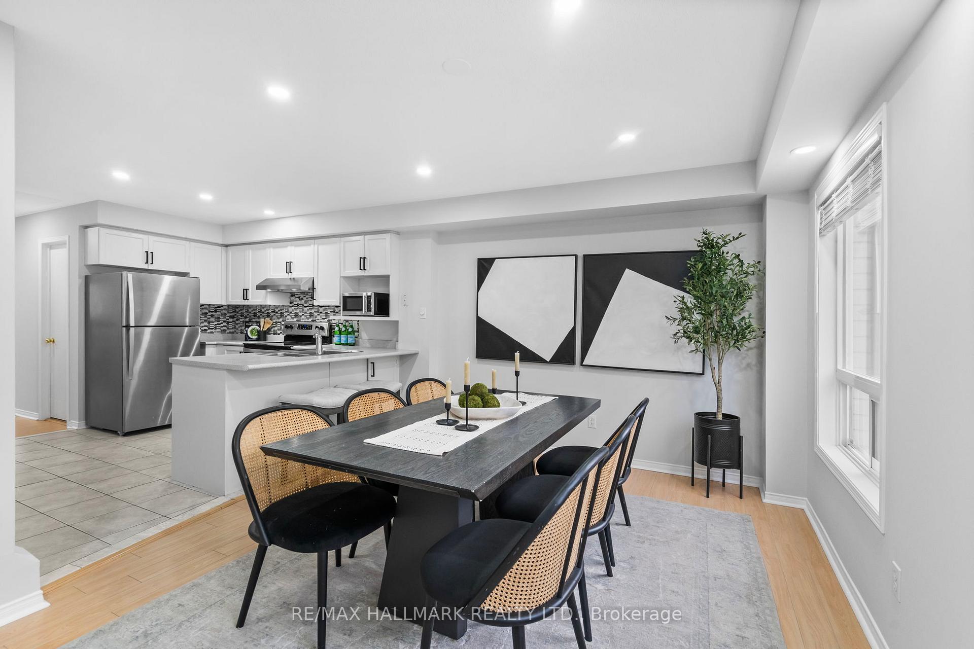 Photo 14 of 27 McGonigal Lane, Ajax, Central — HOMEH