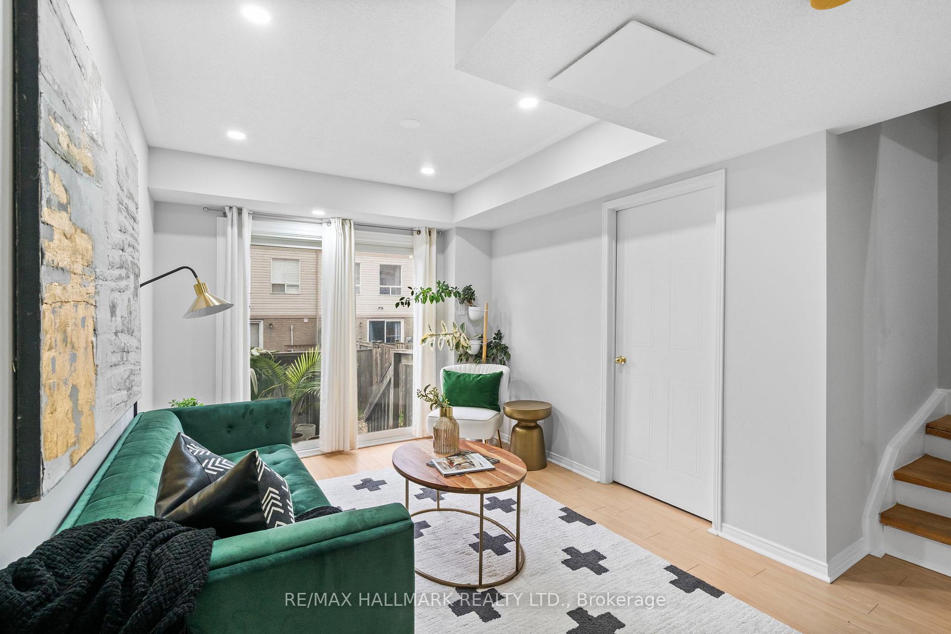 Photo 34 of 27 McGonigal Lane, Ajax, Central — HOMEH