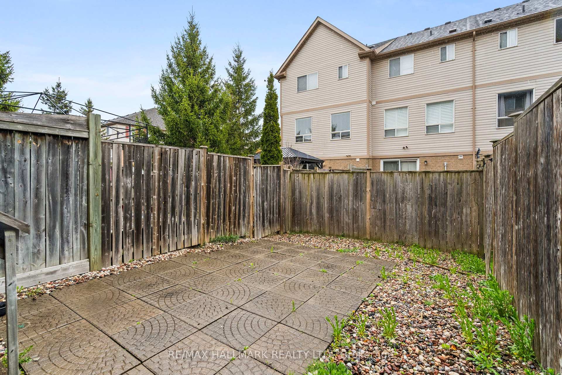 Photo 44 of 27 McGonigal Lane, Ajax, Central — HOMEH