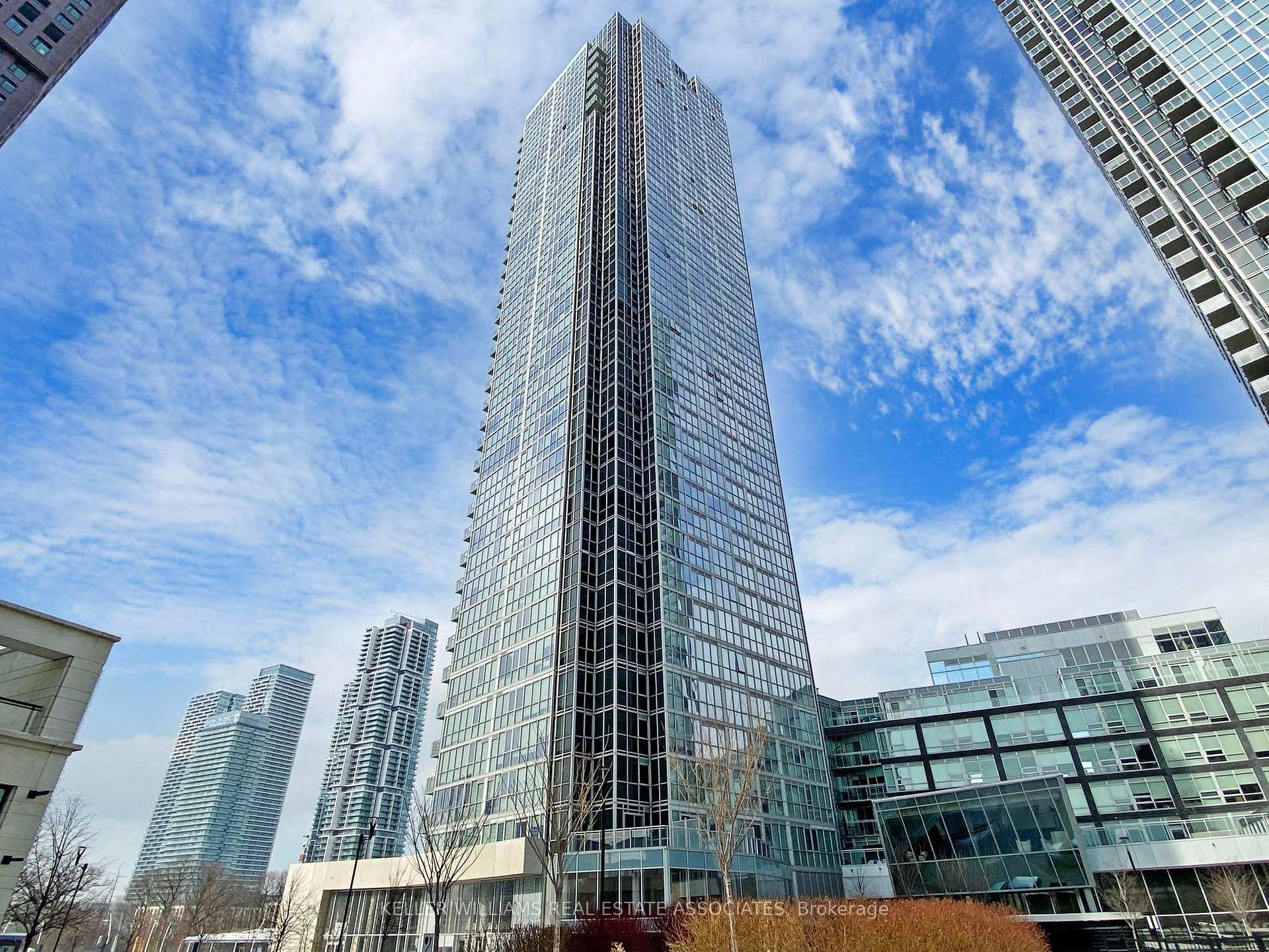 Photo 46 of Unit 606, 2916 Highway 7, Vaughan, Concord — HOMEH