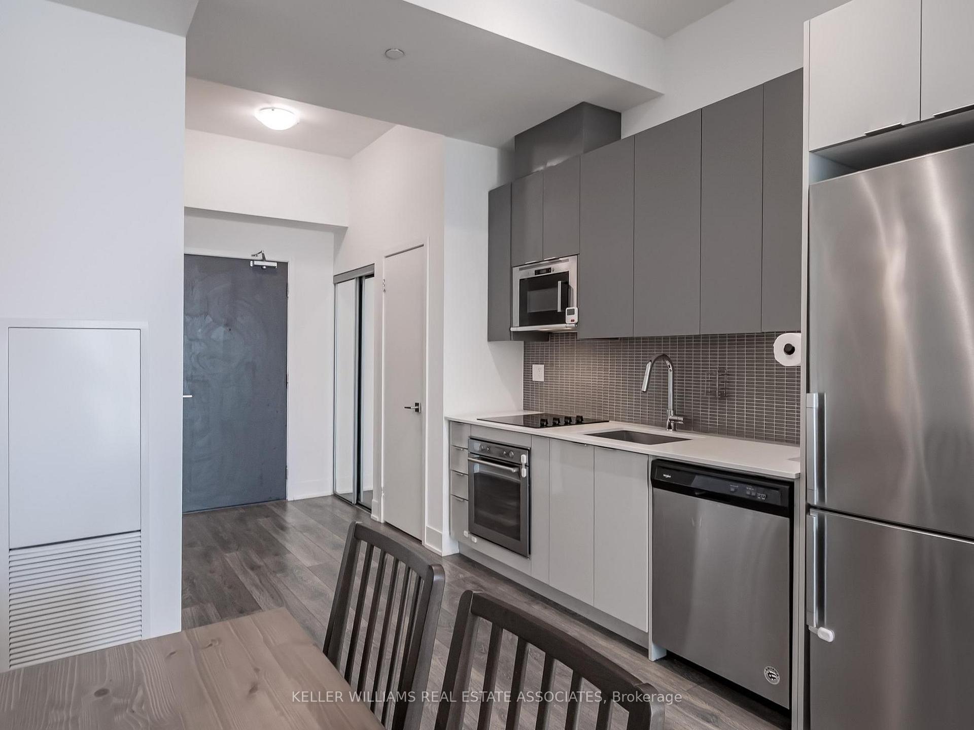 Photo 14 of Unit 606, 2916 Highway 7, Vaughan, Concord — HOMEH