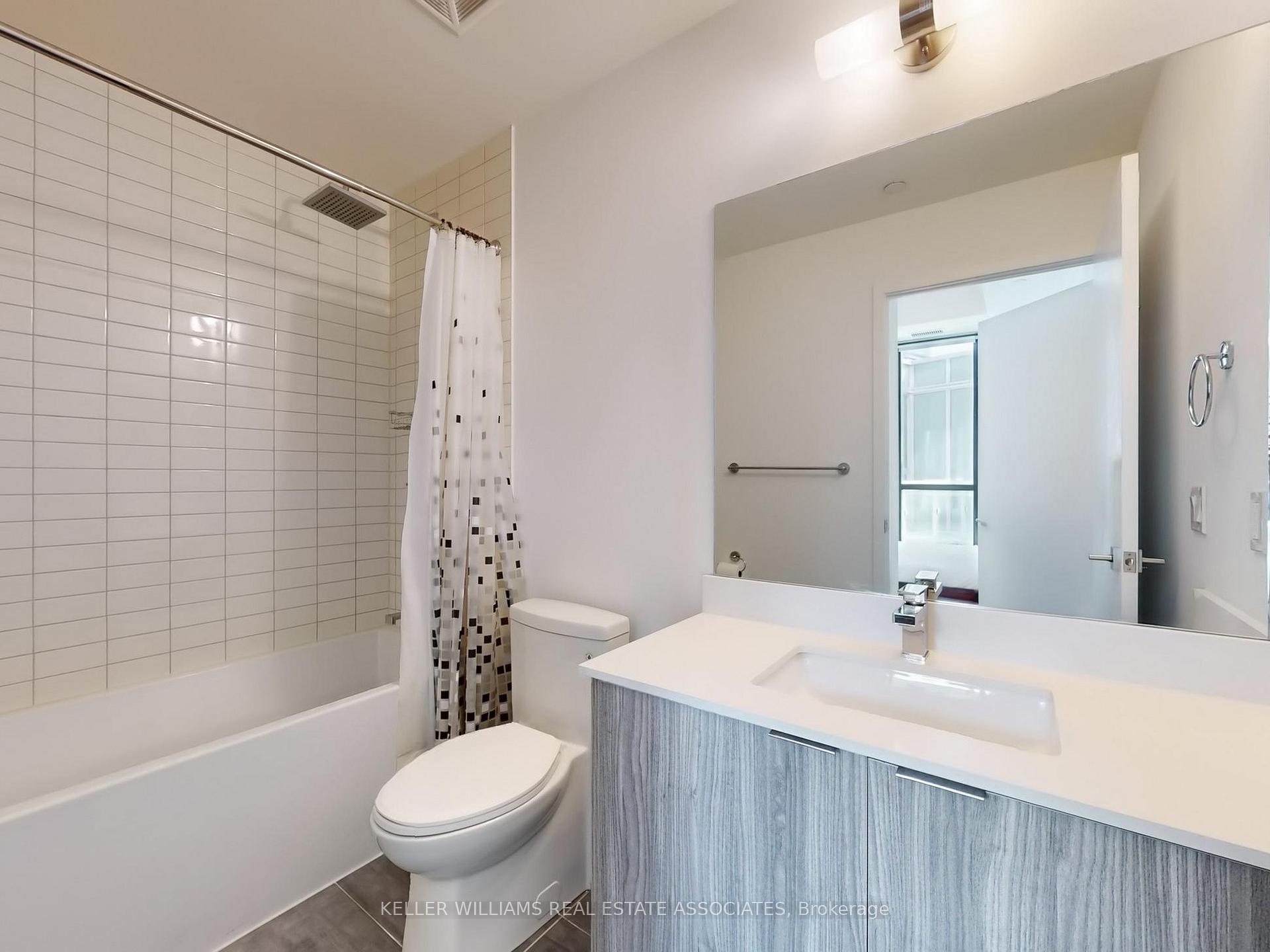 Photo 20 of Unit 606, 2916 Highway 7, Vaughan, Concord — HOMEH