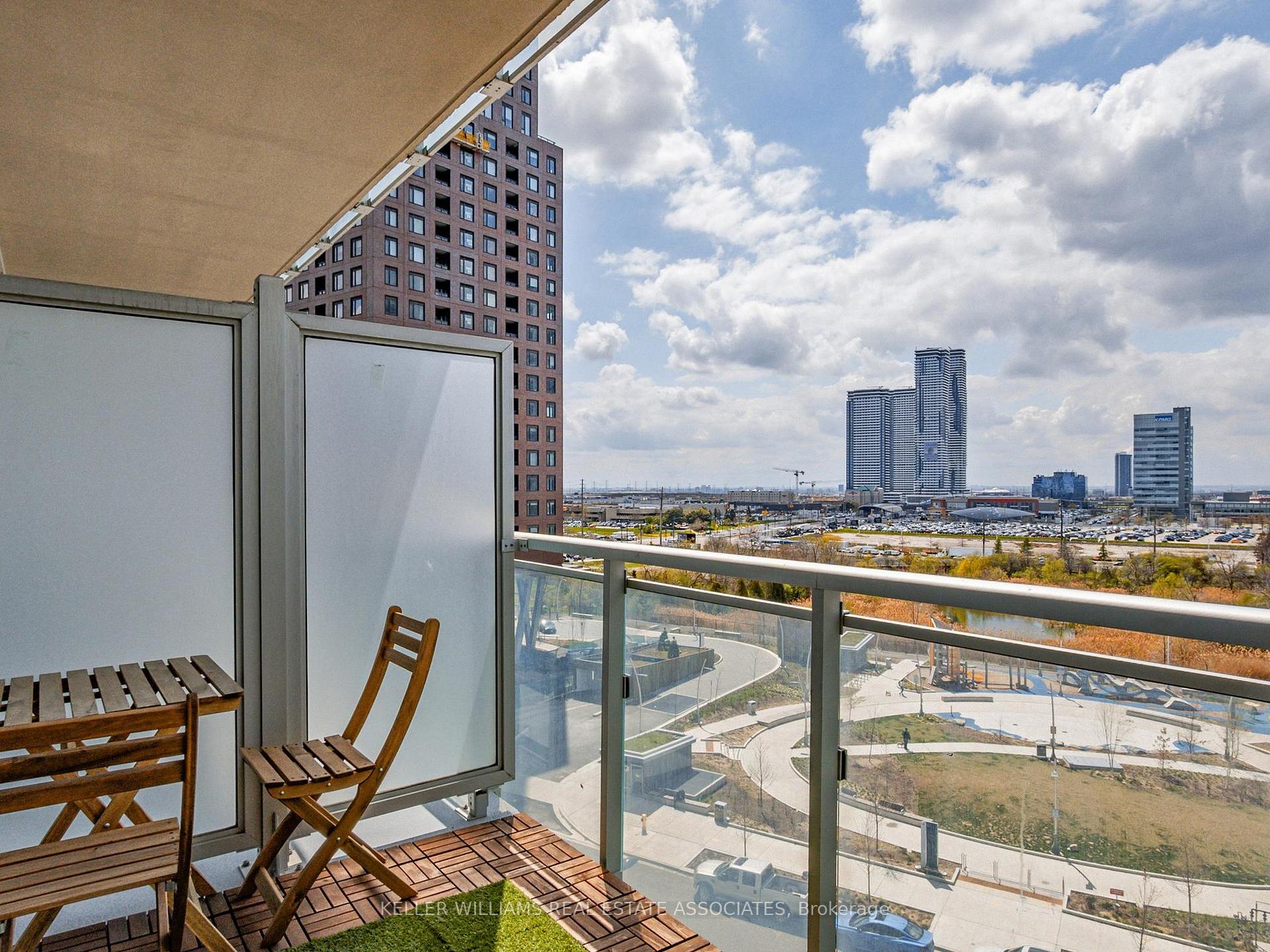 Photo 35 of Unit 606, 2916 Highway 7, Vaughan, Concord — HOMEH