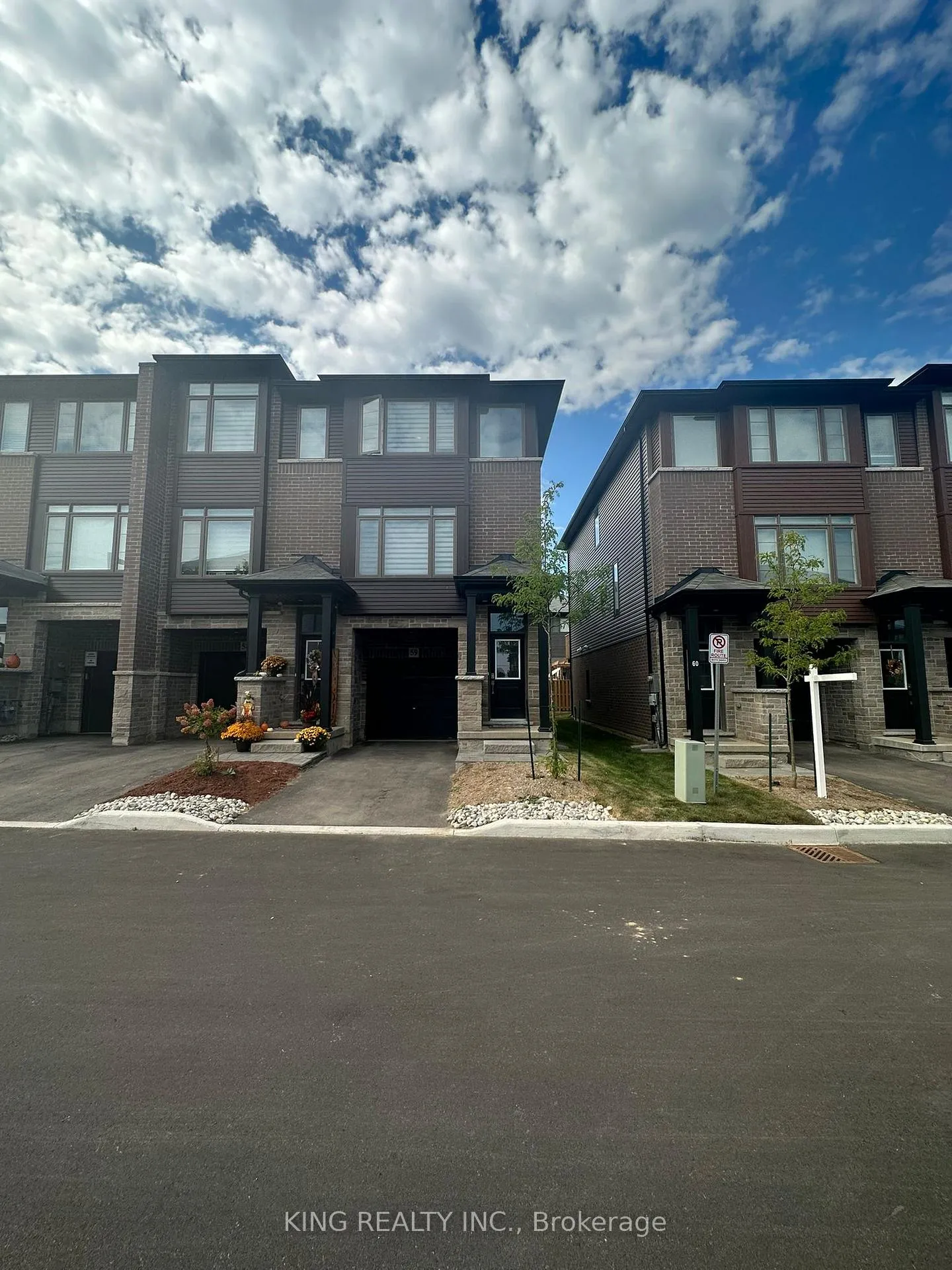 Photo 1 of Unit 59, 5000 Connor Drive, Lincoln, Beamsville — HOMEH