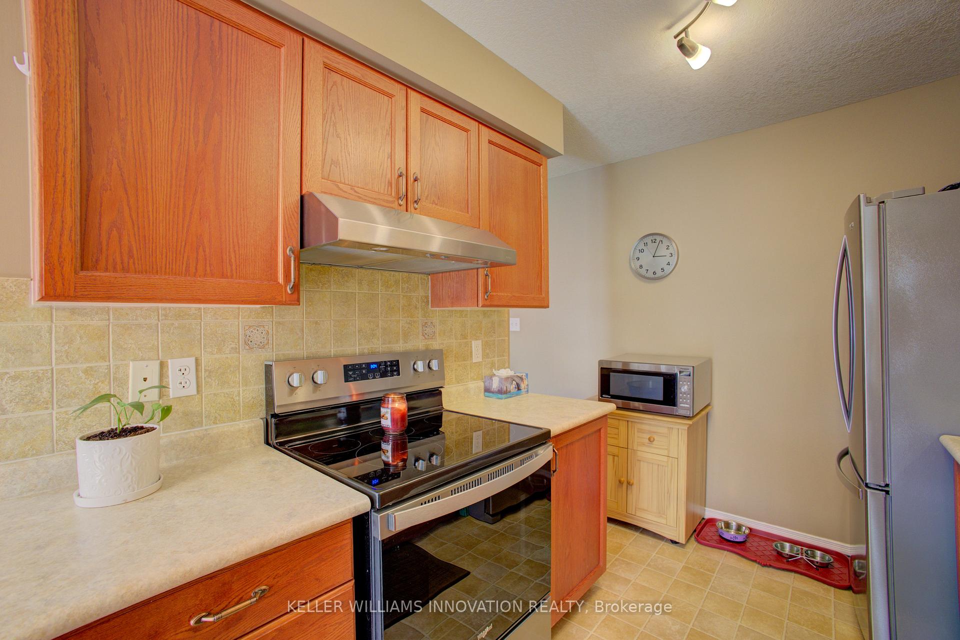 Photo 18 of Unit H46, 85 Bankside Drive, Kitchener — HOMEH