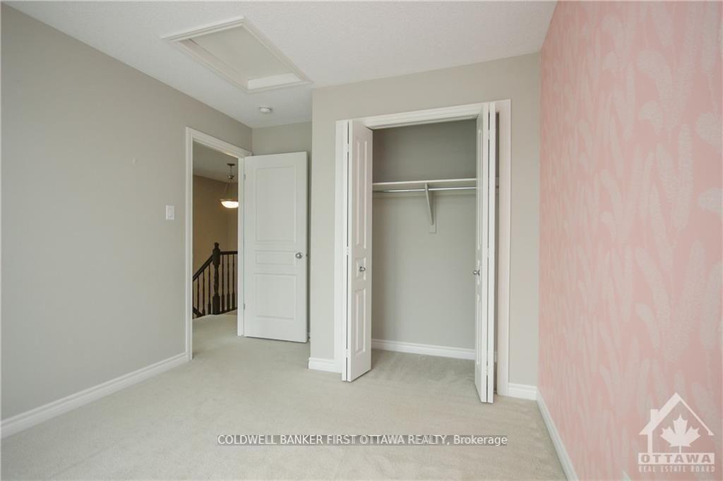 Photo 18 of 308 Ballinville Circle, Ottawa, Manotick East to Manotick Station — HOMEH