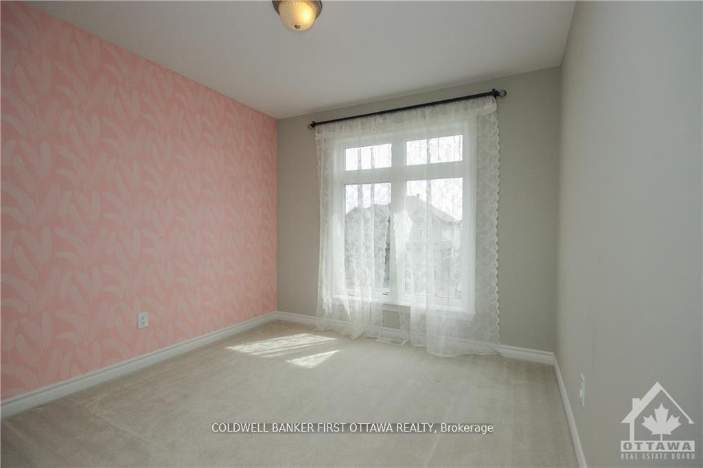 Photo 19 of 308 Ballinville Circle, Ottawa, Manotick East to Manotick Station — HOMEH