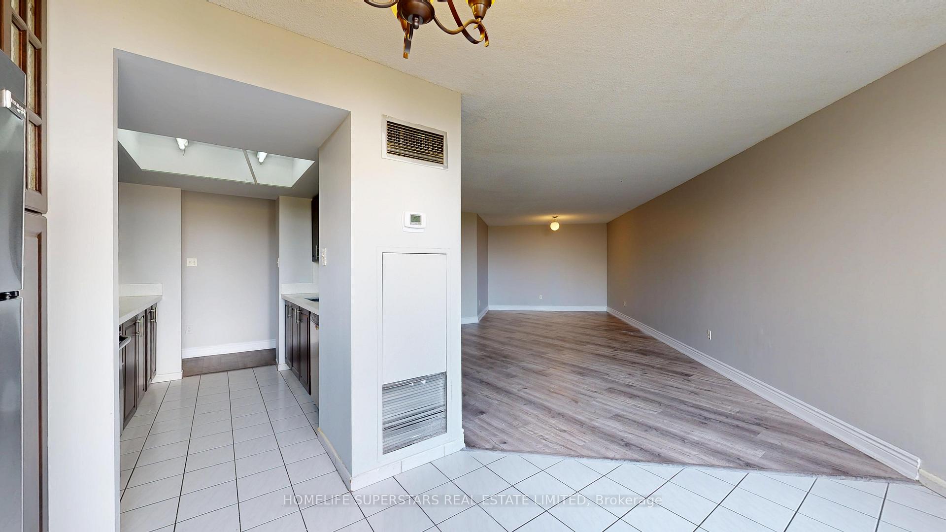 Photo 5 of Unit 209, 1 Rowntree Road, Etobicoke, Mount Olive-Silverstone-Jamestown — HOMEH