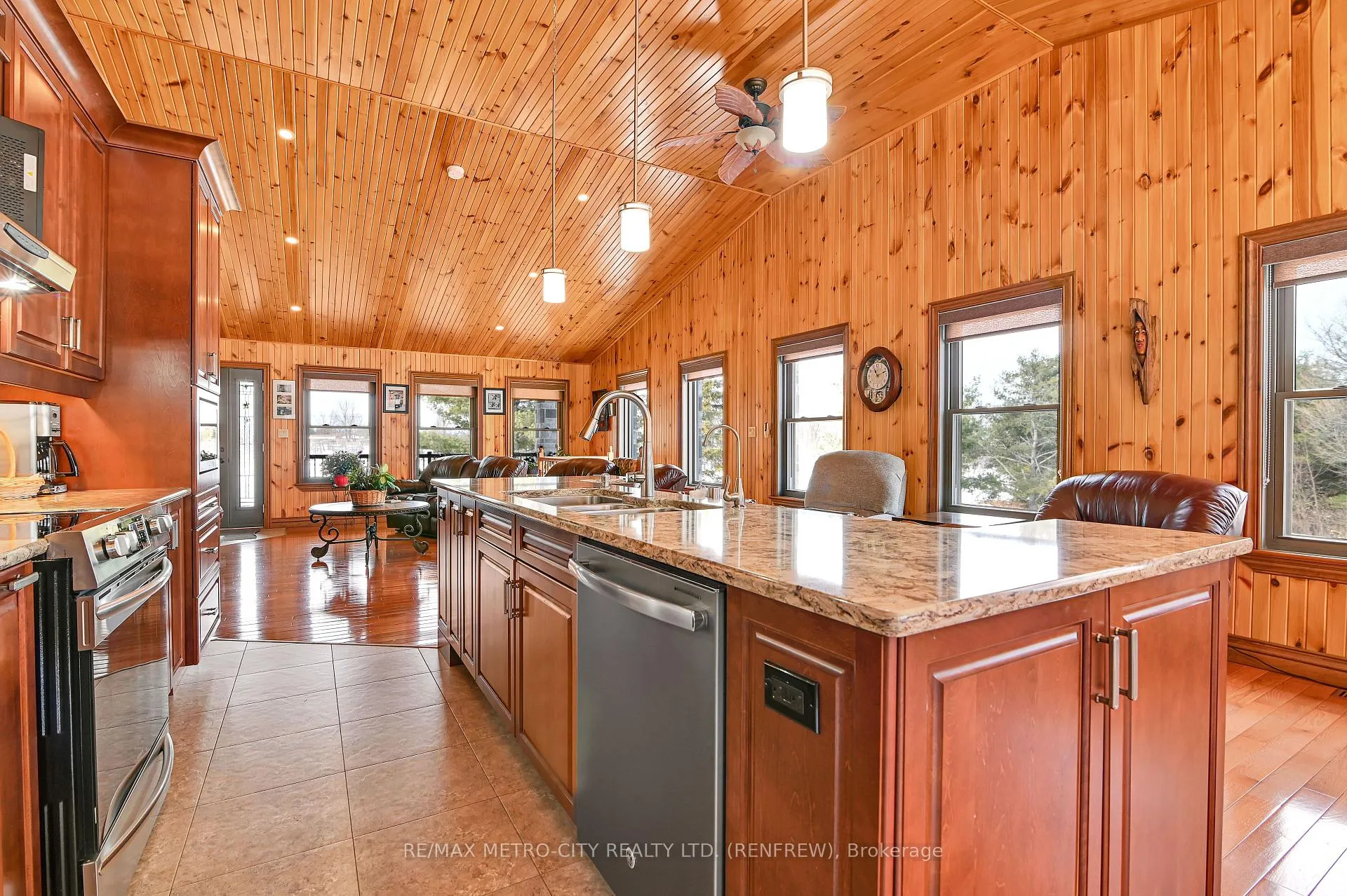 Photo 12 of 3280 Burnstown Road, Horton, Horton Twp — HOMEH