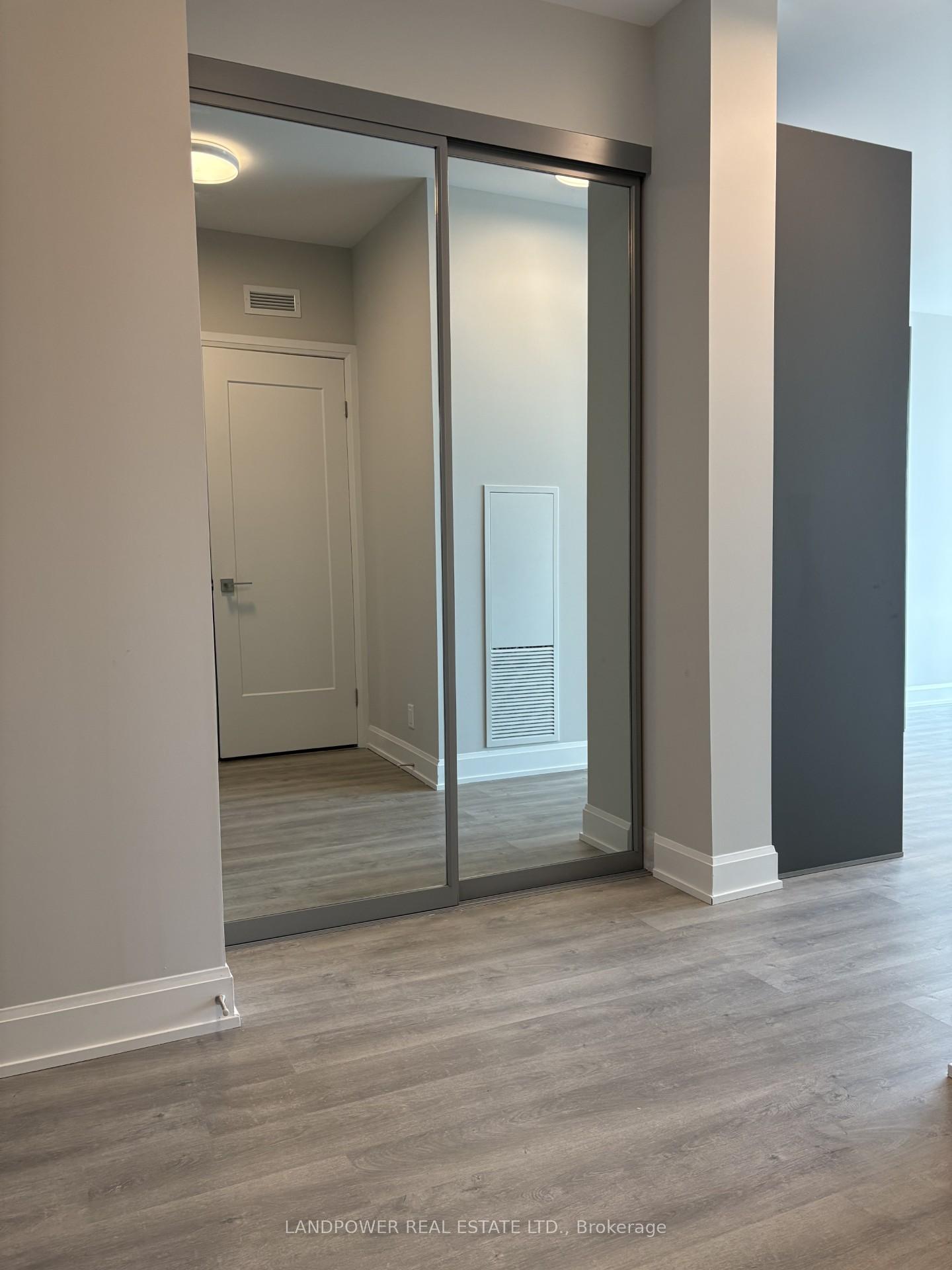 Photo 4 of Unit 2003, 38 Gandhi Lane, Markham, Commerce Valley — HOMEH