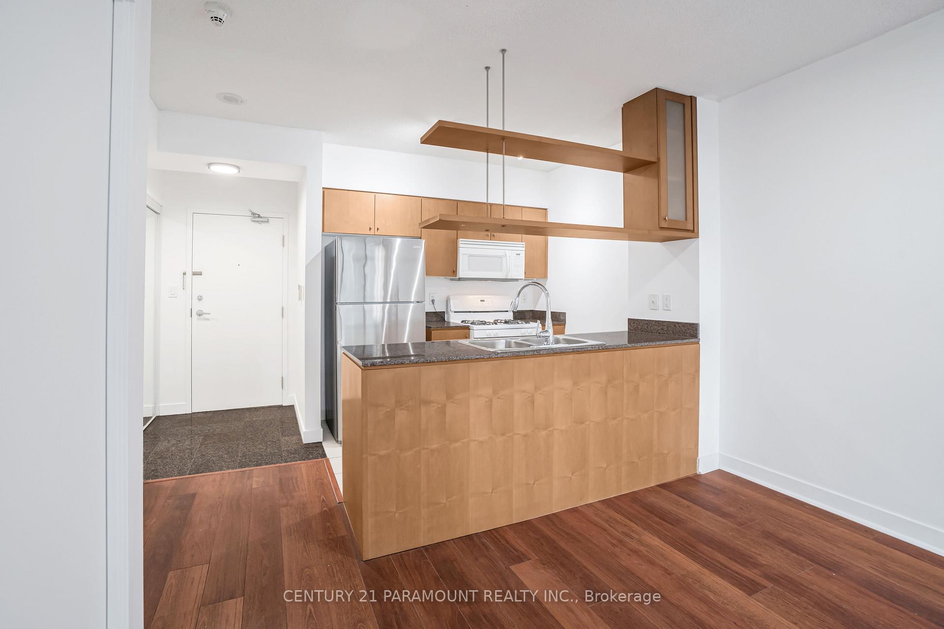 Photo 7 of Unit 1609, 5 Mariner Terrace, Toronto, Waterfront Communities — HOMEH
