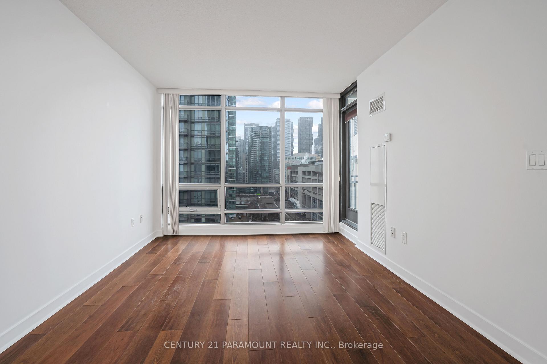 Photo 18 of Unit 1609, 5 Mariner Terrace, Toronto, Waterfront Communities — HOMEH