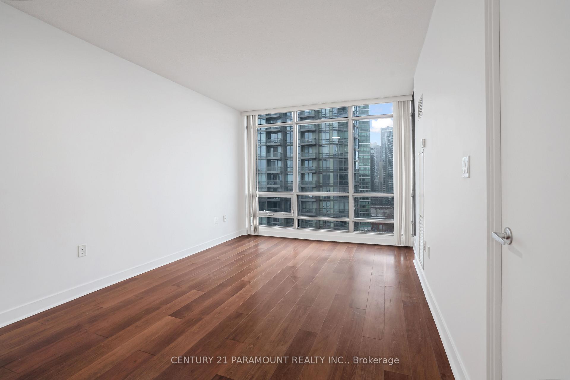 Photo 16 of Unit 1609, 5 Mariner Terrace, Toronto, Waterfront Communities — HOMEH