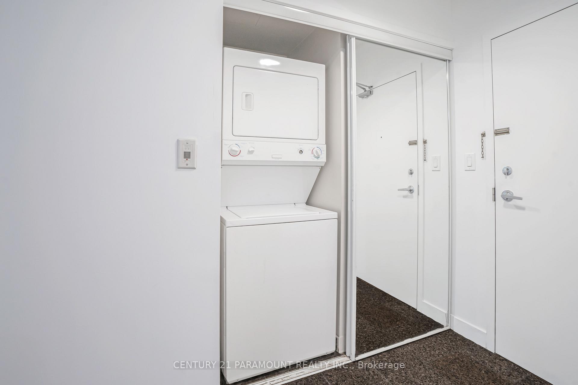 Photo 23 of Unit 1609, 5 Mariner Terrace, Toronto, Waterfront Communities — HOMEH