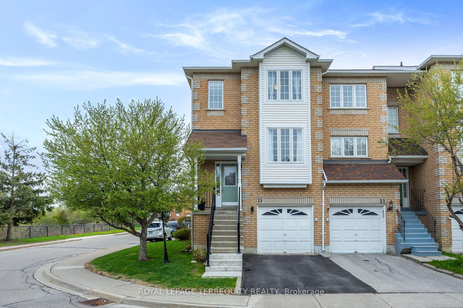 Photo 1 of Unit 23, 9800 Mclaughlin Road, Brampton, Fletcher's Creek Village — HOMEH