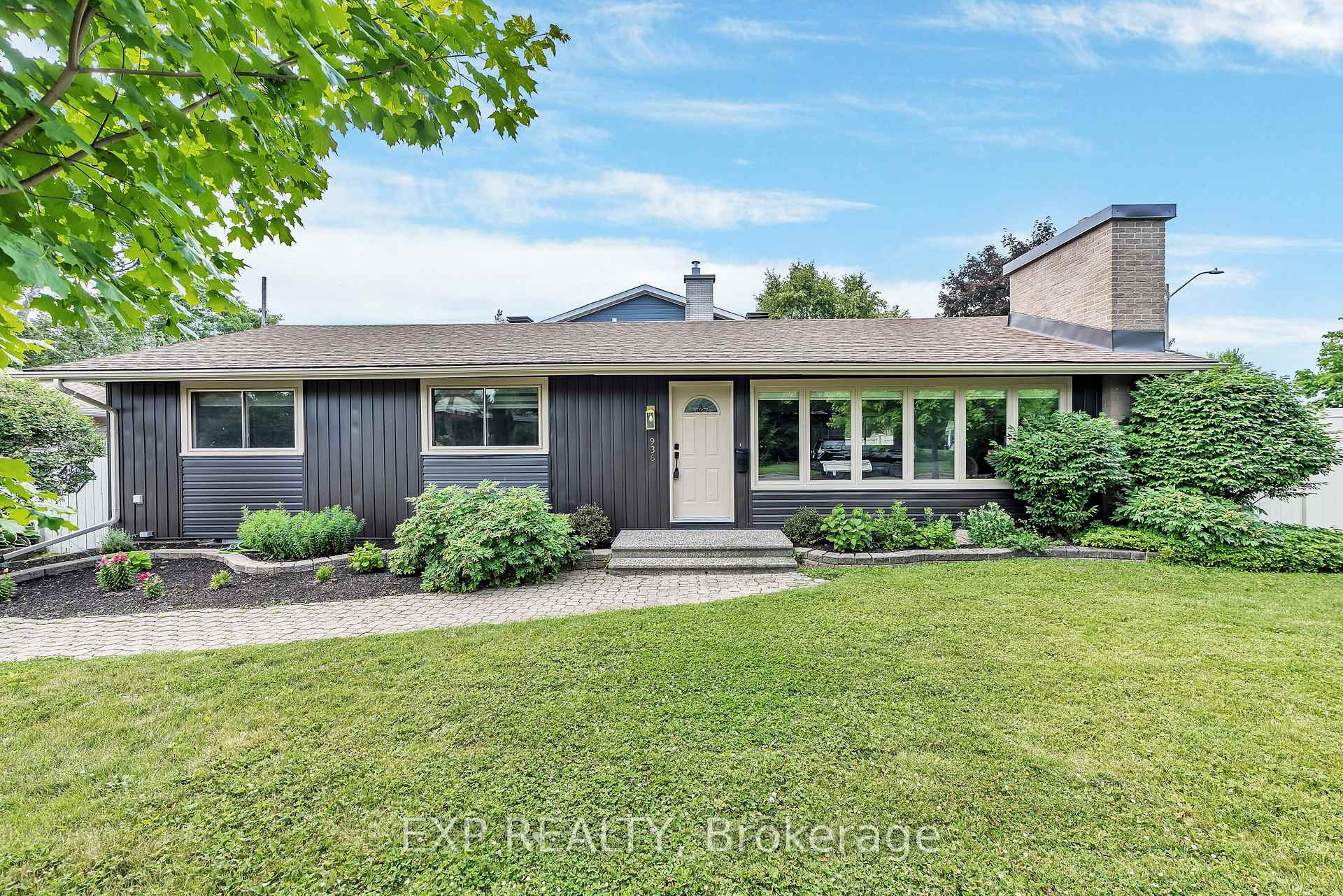 Photo 1 of 936 Blythdale Road, Ottawa, McKellar Heights/Glabar Park — HOMEH