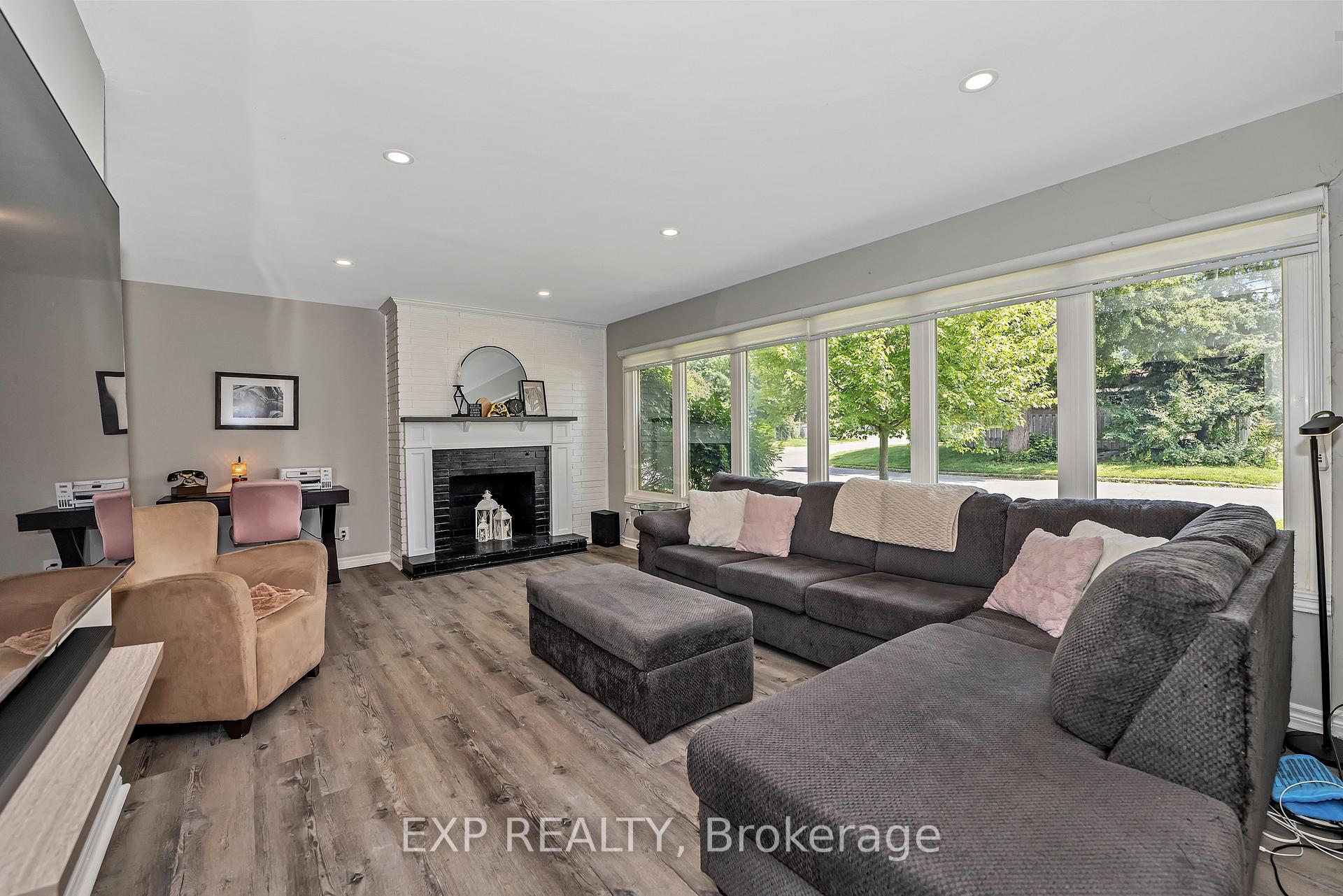 Photo 8 of 936 Blythdale Road, Ottawa, McKellar Heights/Glabar Park — HOMEH