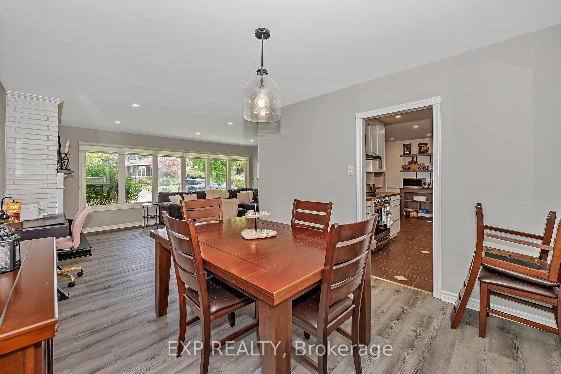 Photo 9 of 936 Blythdale Road, Ottawa, McKellar Heights/Glabar Park — HOMEH