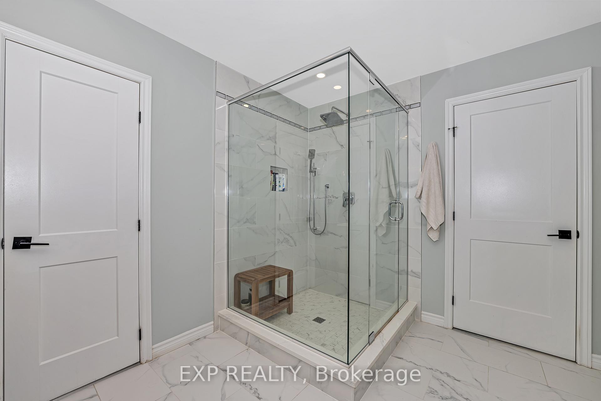Photo 16 of 936 Blythdale Road, Ottawa, McKellar Heights/Glabar Park — HOMEH