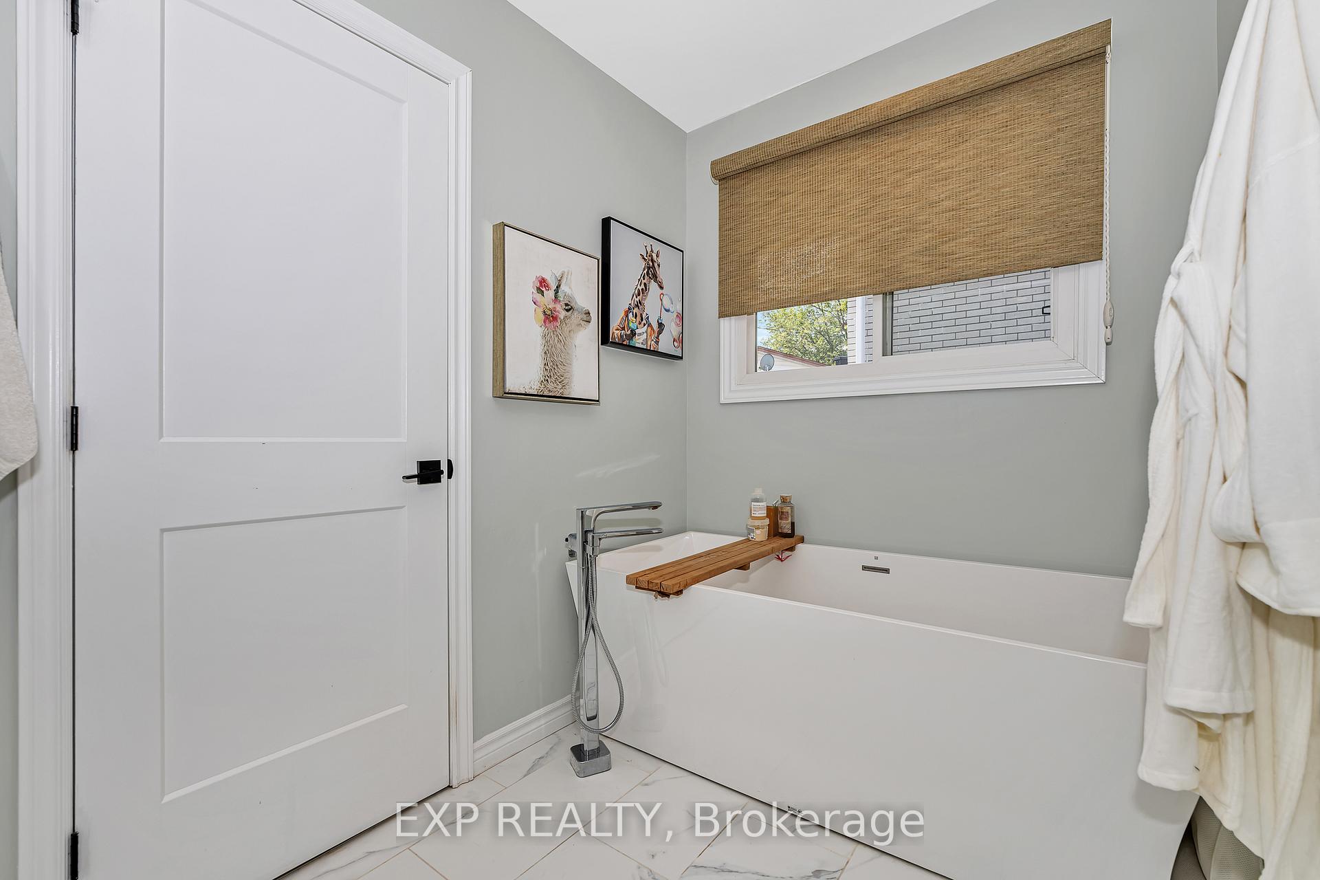 Photo 17 of 936 Blythdale Road, Ottawa, McKellar Heights/Glabar Park — HOMEH