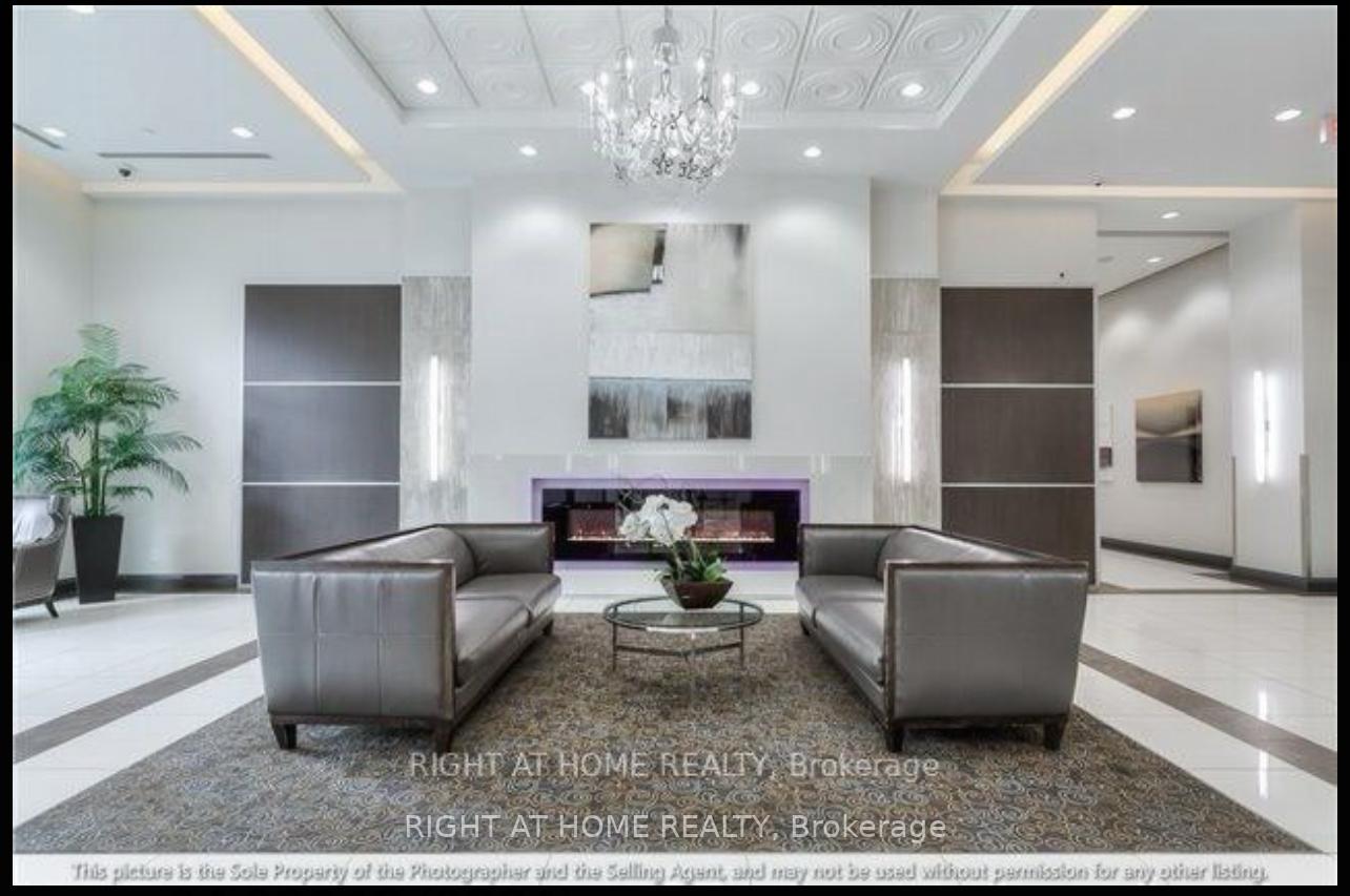 Photo 11 of Unit PH09, 7161 Yonge Street, Markham, Grandview — HOMEH