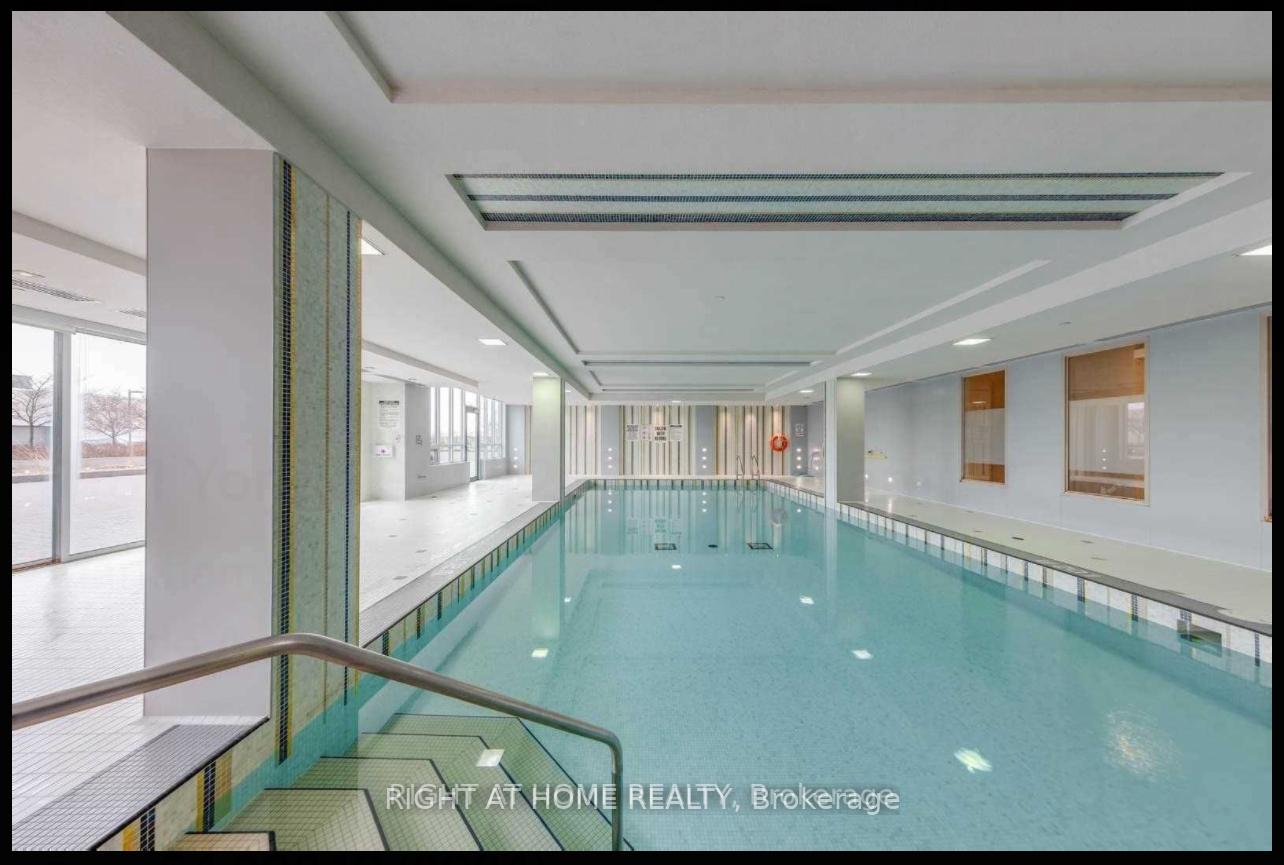 Photo 3 of Unit PH09, 7161 Yonge Street, Markham, Grandview — HOMEH