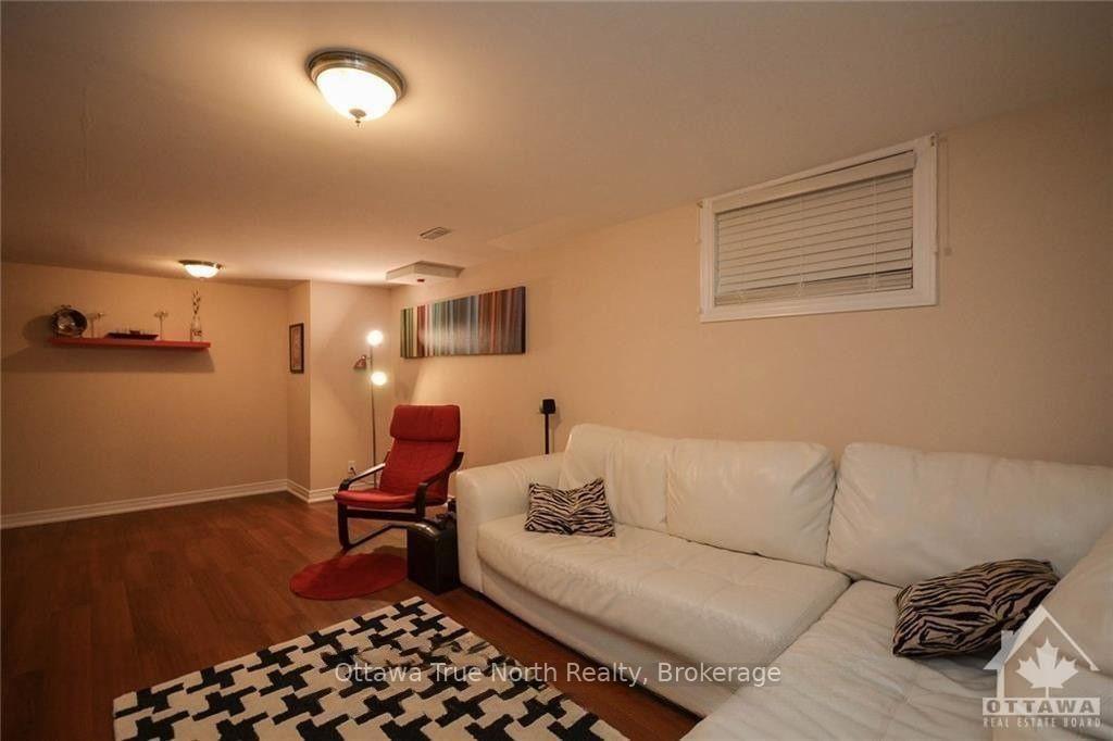 Photo 9 of 99 Palsen Street, Ottawa, Meadowlands/Crestview — HOMEH