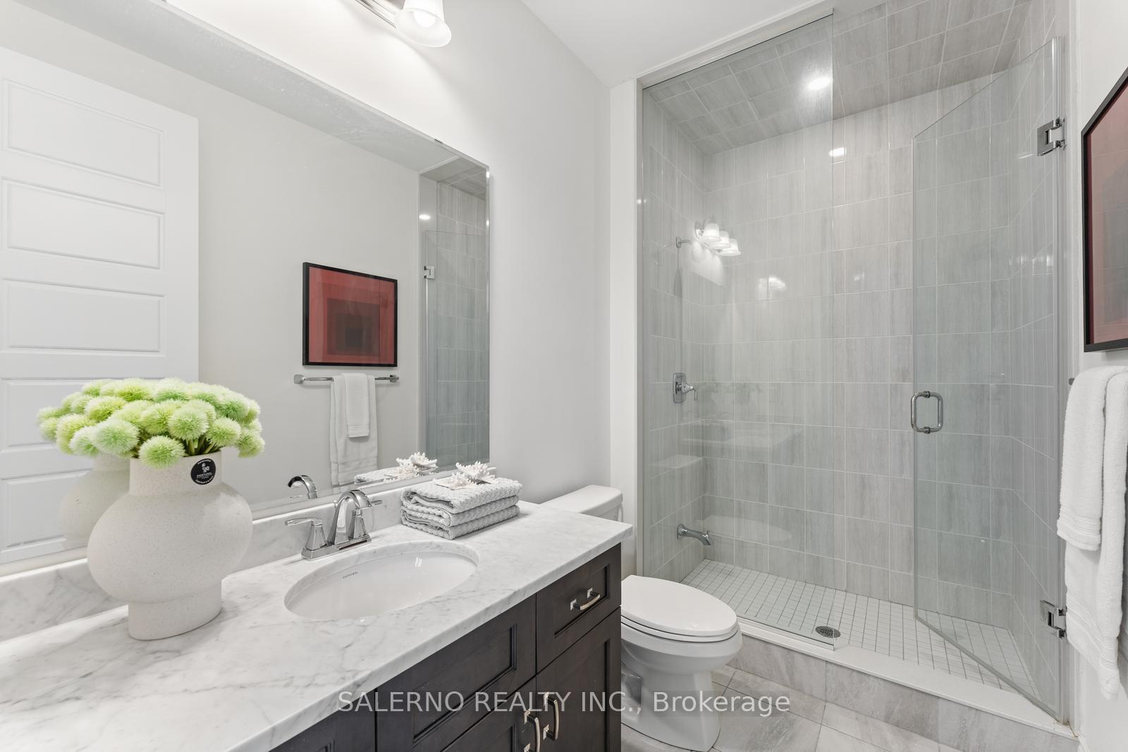 Photo 41 of 10 Elmers Lane, King, King City — HOMEH