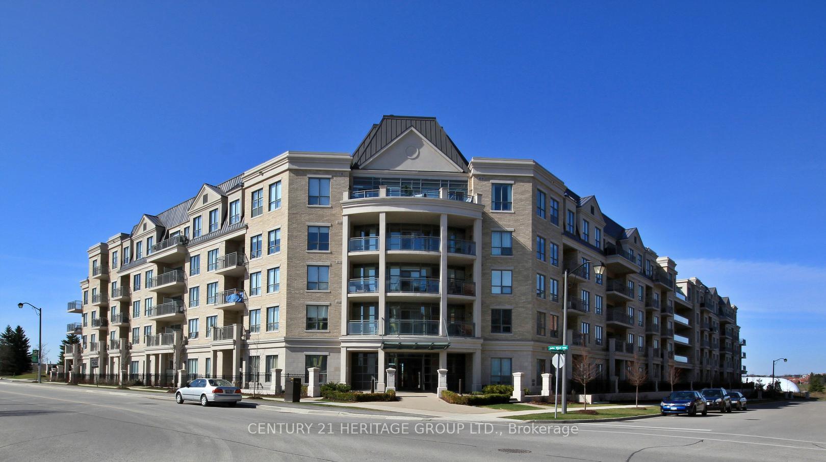 Photo 13 of Unit 336, 180 John West Way, Aurora, Bayview Wellington — HOMEH