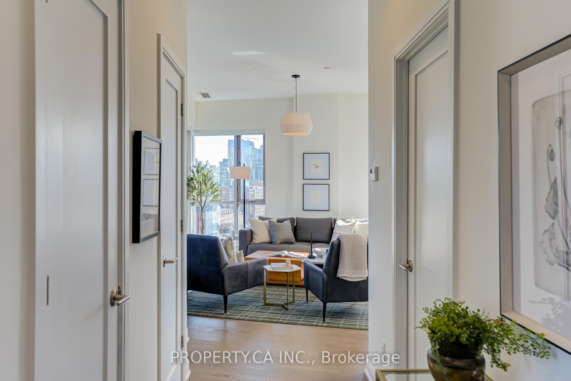 Photo 4 of Unit Ph1205, 55 Front Street E, Toronto, Waterfront Communities — HOMEH