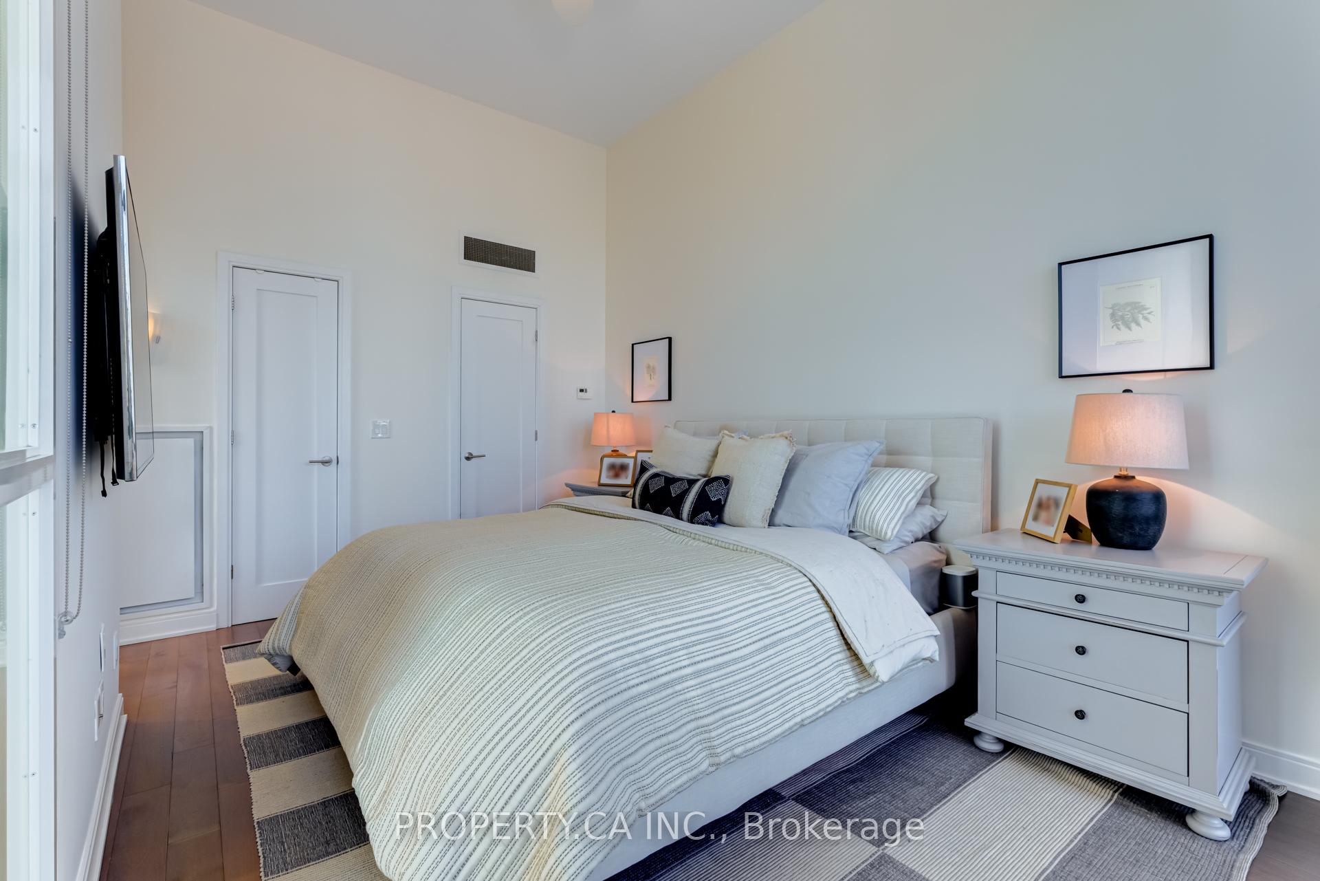 Photo 27 of Unit Ph1205, 55 Front Street E, Toronto, Waterfront Communities — HOMEH