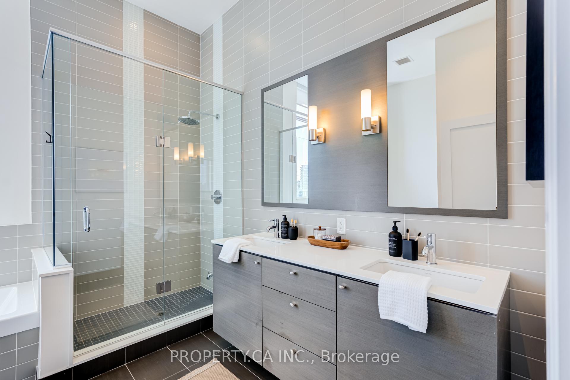 Photo 7 of Unit Ph1205, 55 Front Street E, Toronto, Waterfront Communities — HOMEH