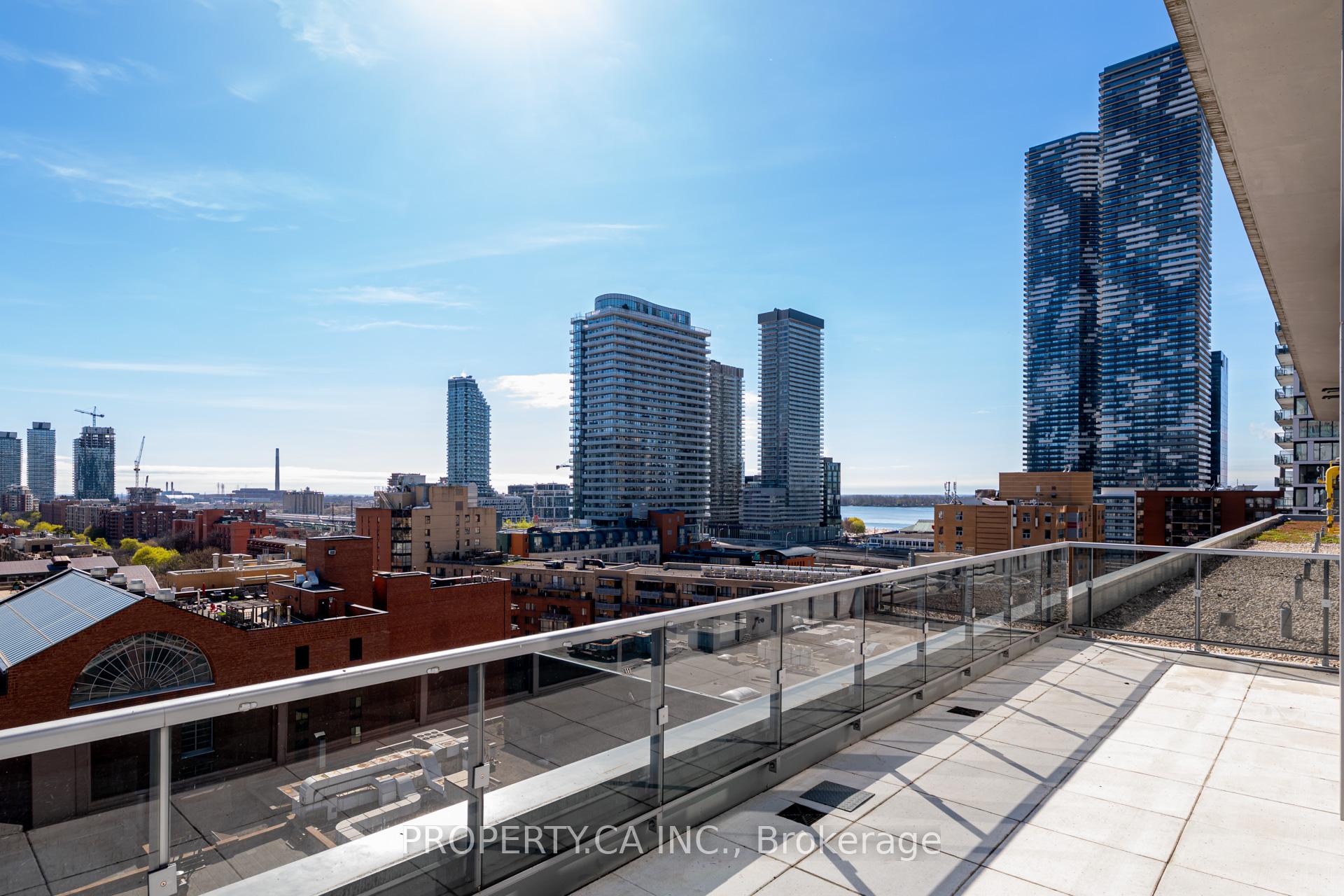 Photo 10 of Unit Ph1205, 55 Front Street E, Toronto, Waterfront Communities — HOMEH