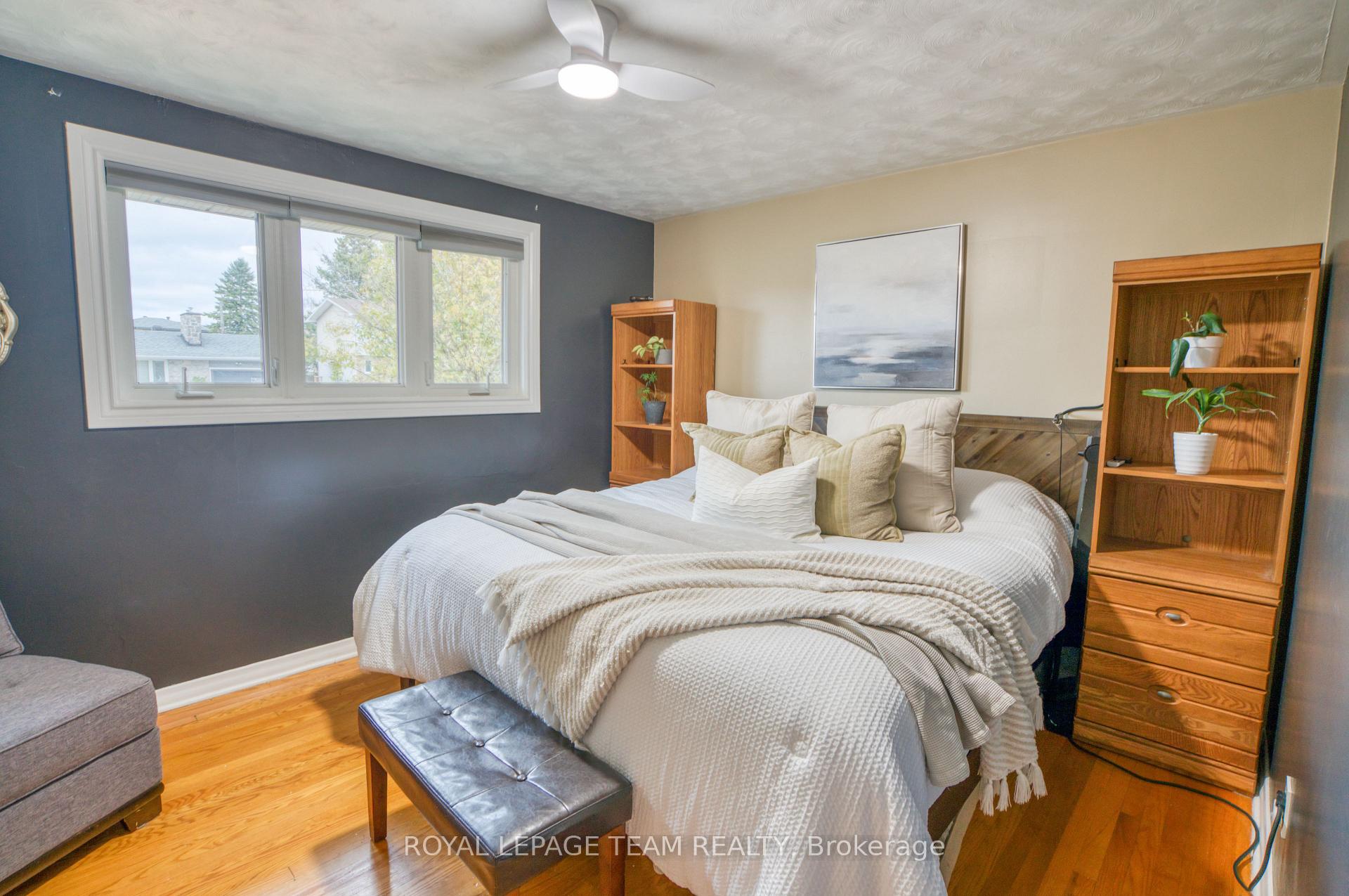 Photo 21 of 12 Oakview Avenue, Ottawa, Meadowlands/Crestview — HOMEH