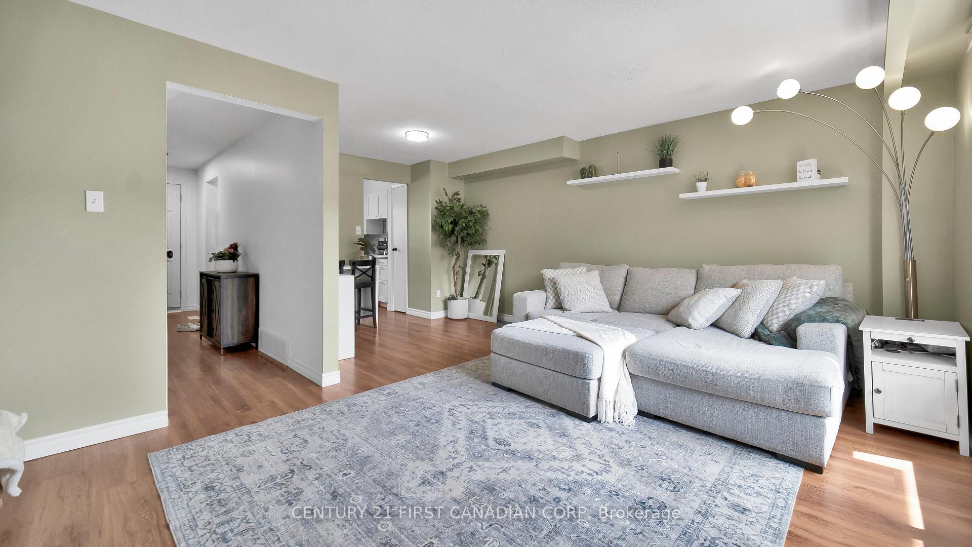 Photo 7 of Unit 105, 257 Pioneer Drive, Kitchener — HOMEH